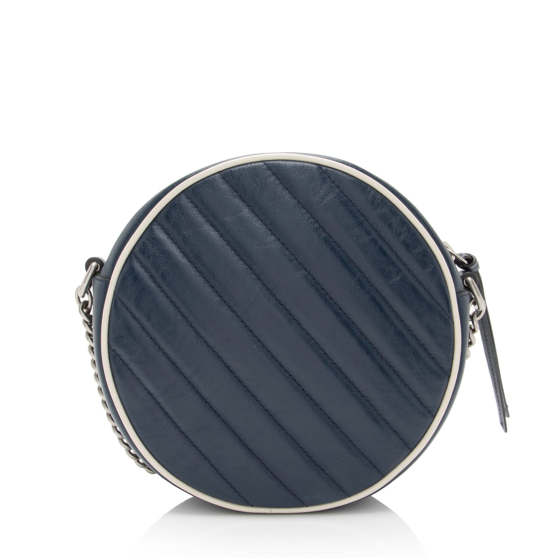 Gucci Torchon GG Marmont Round SHF-GetCBa Matelasse Leather White Blue Crossbody Bag