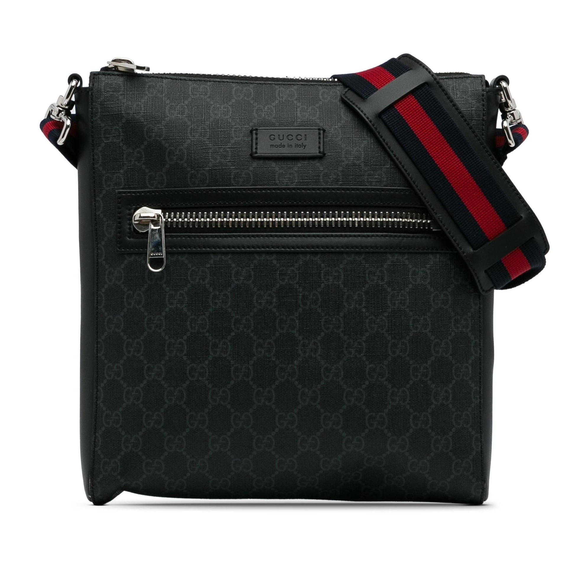 Gucci GG Supreme Messenger SHG-WOpgdu Canvas Black Medium Crossbody Bag