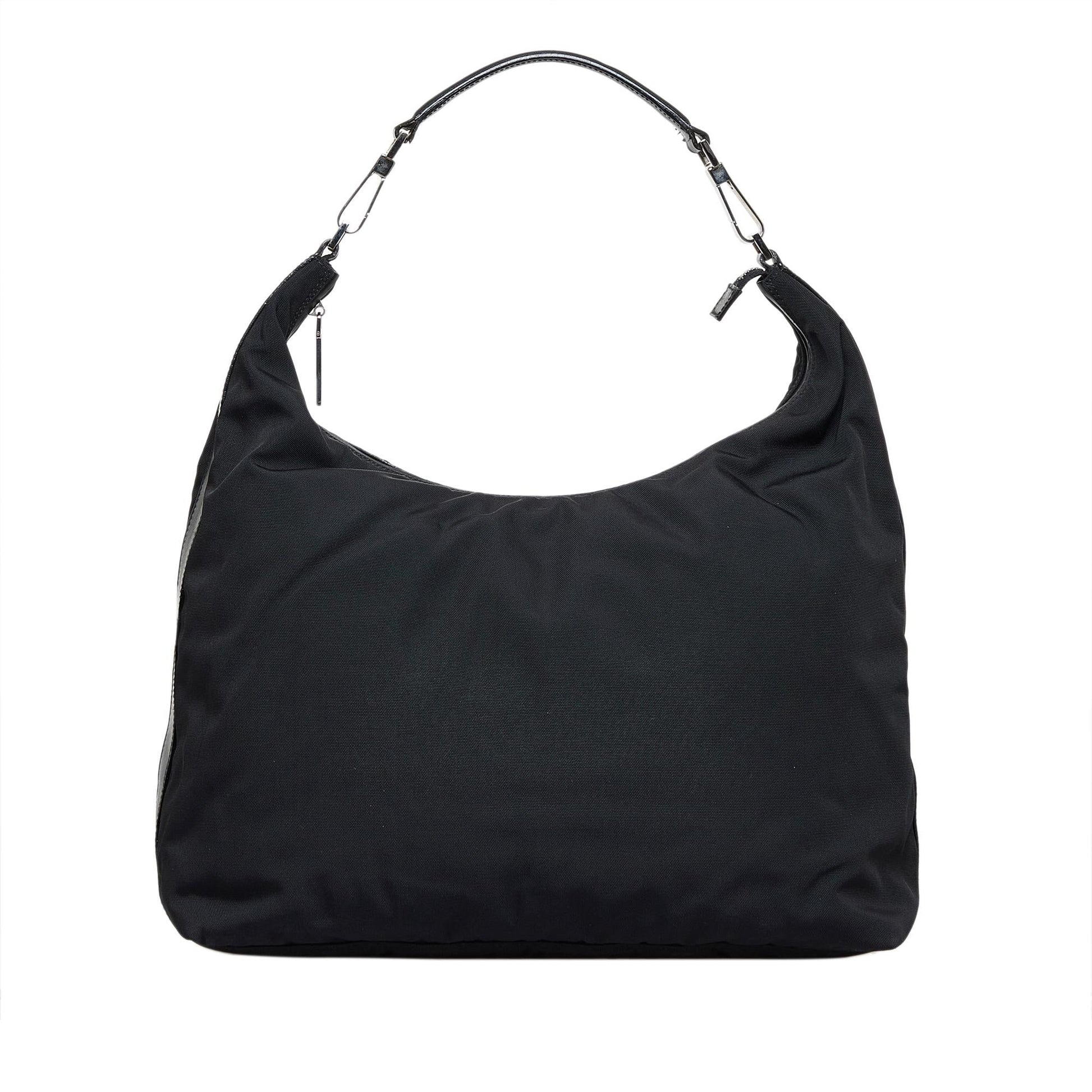 Gucci SHG-yZTMlV Nylon Black Shoulder Bag