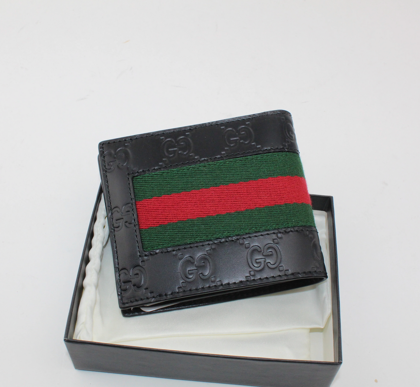 Gucci WEB BI-FOLD Wallet Case