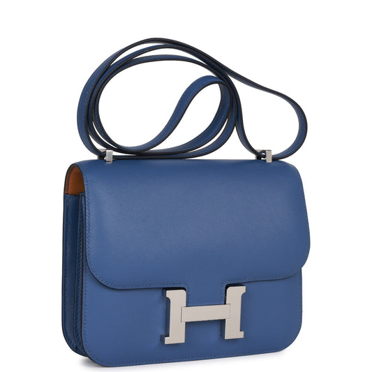 Hermes Constance Bleu Brighton Verso Evercolor Palladium Hardware Crossbody Crossbody Bag