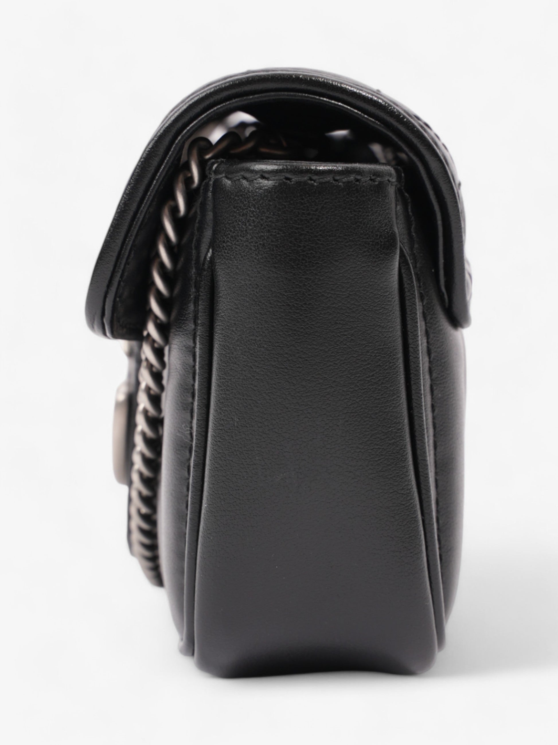 Gucci Marmont Super Mini Crossbody Bag Leather Matelasse Mini 3