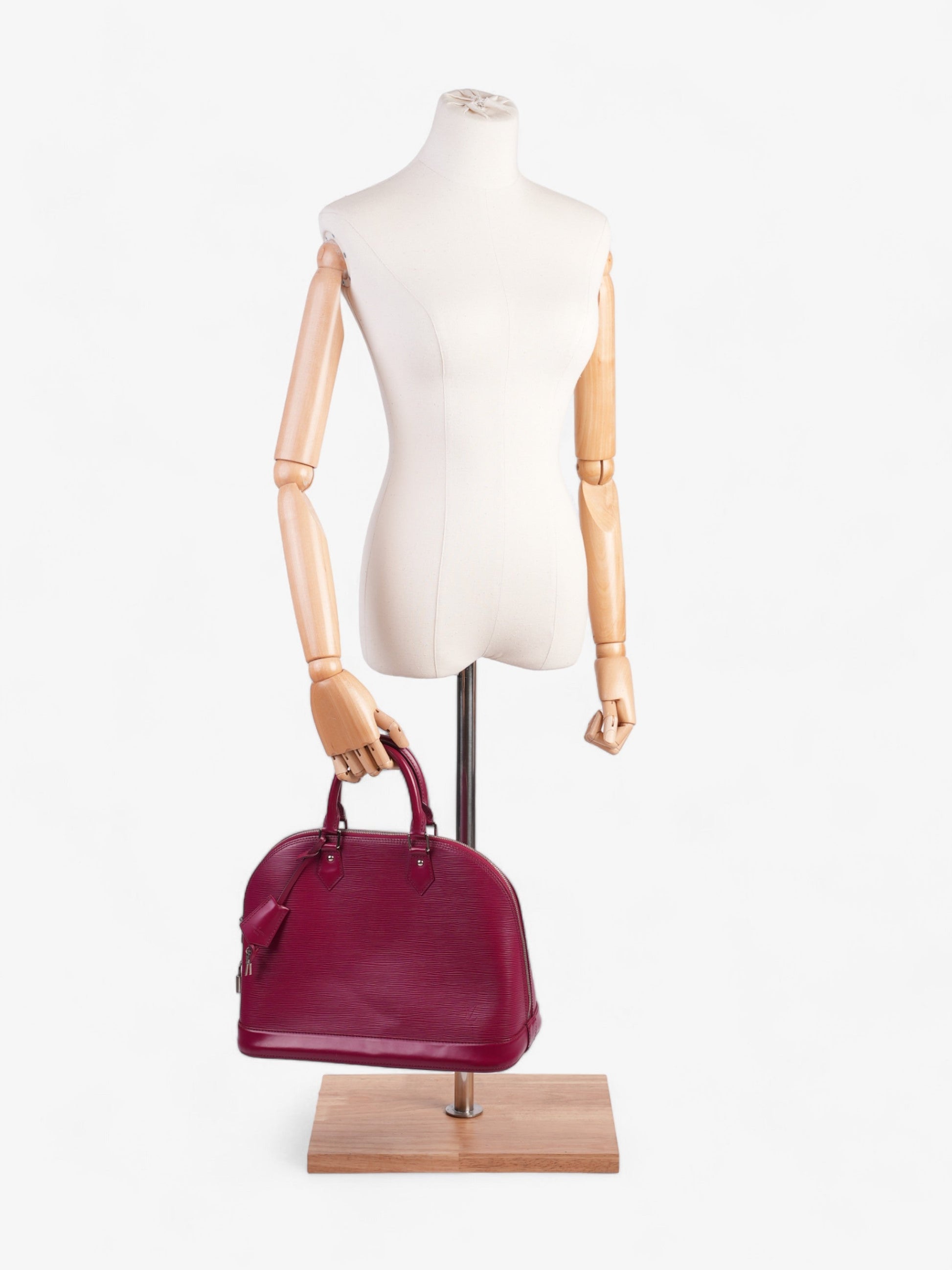 Louis Vuitton Alma Fuchsia GM Epi Leather Handbag
