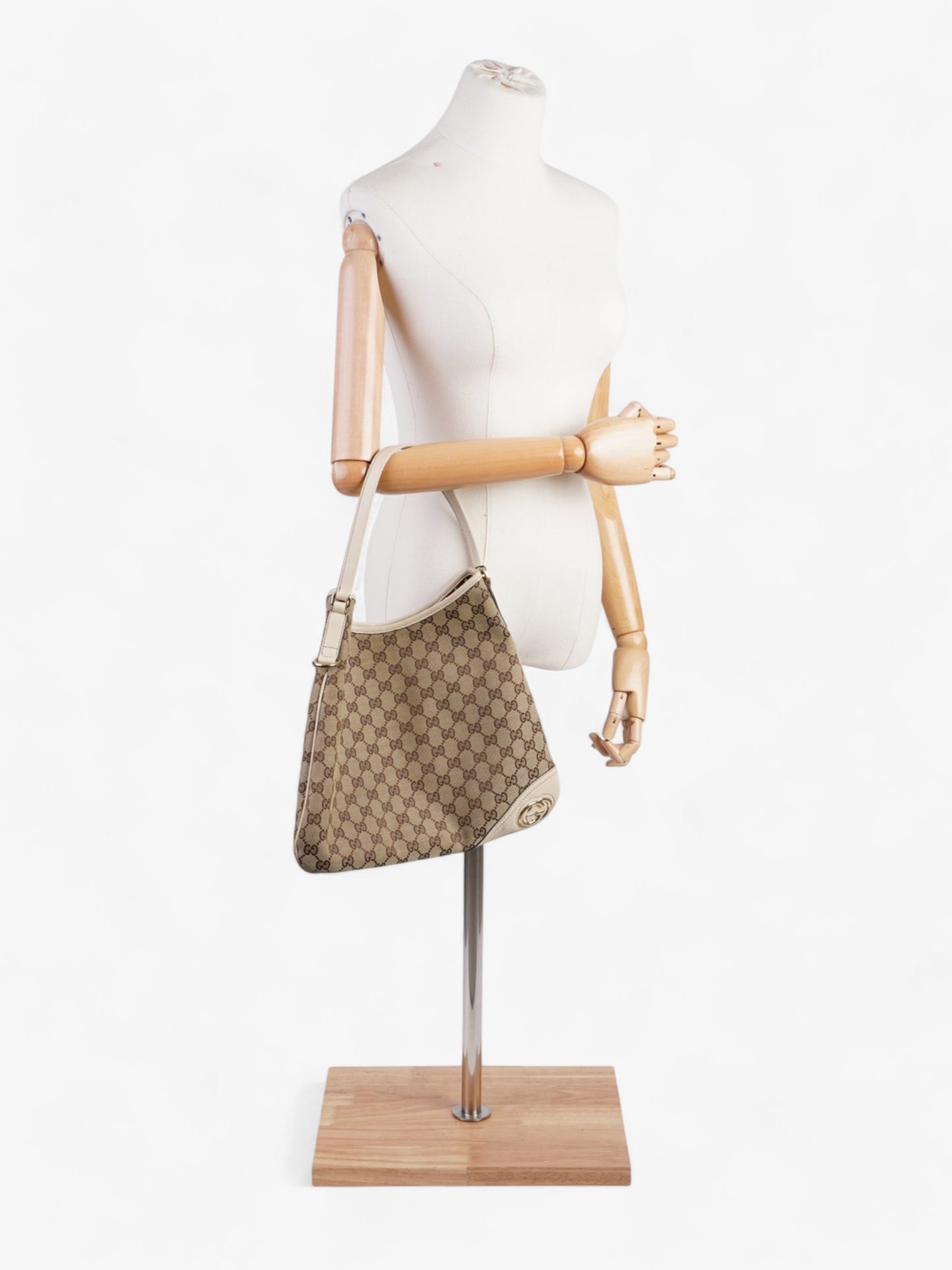 Gucci Shoulder Bag Supreme Canvas Beige