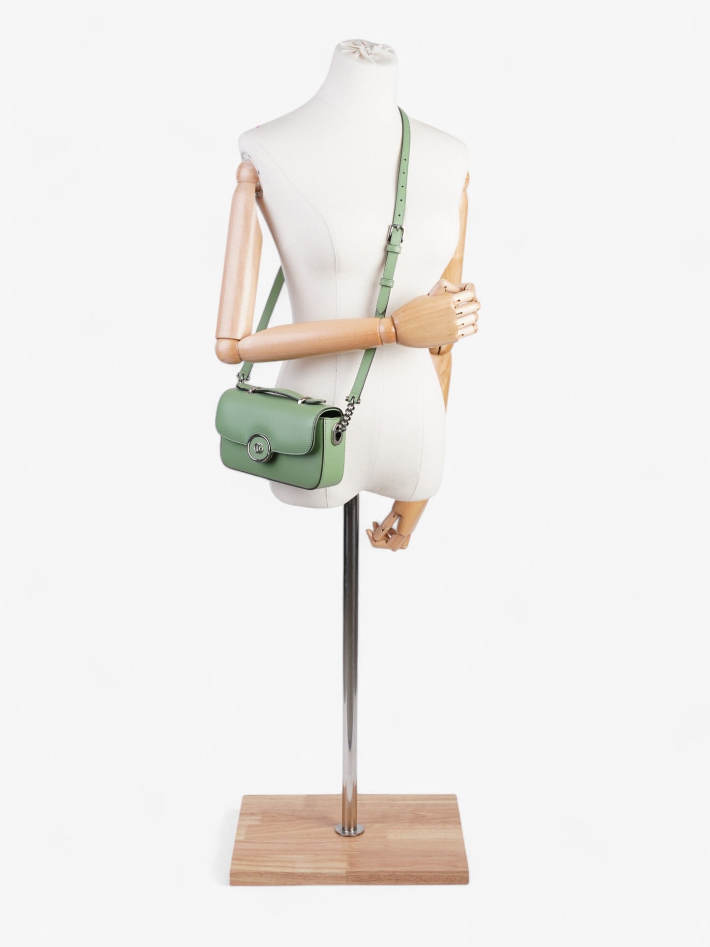 Gucci Shoulder Bag Light Leather Green Crossbody Bag