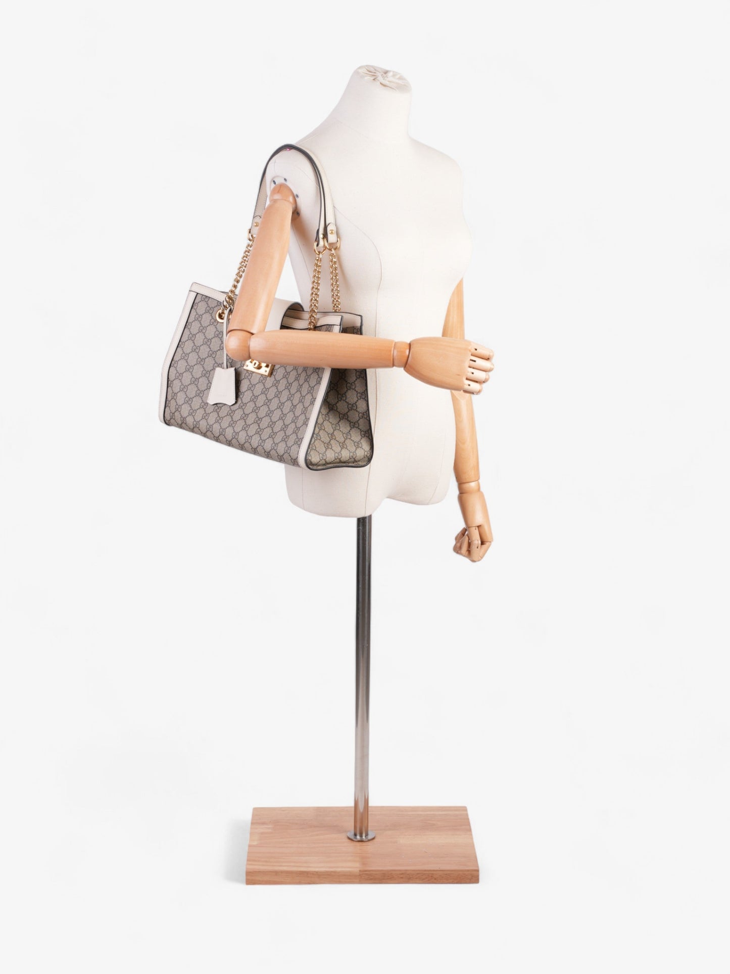Gucci Padlock And Ebony Supreme Coated Small Shoulder Canvas Beige Shoulder Bag