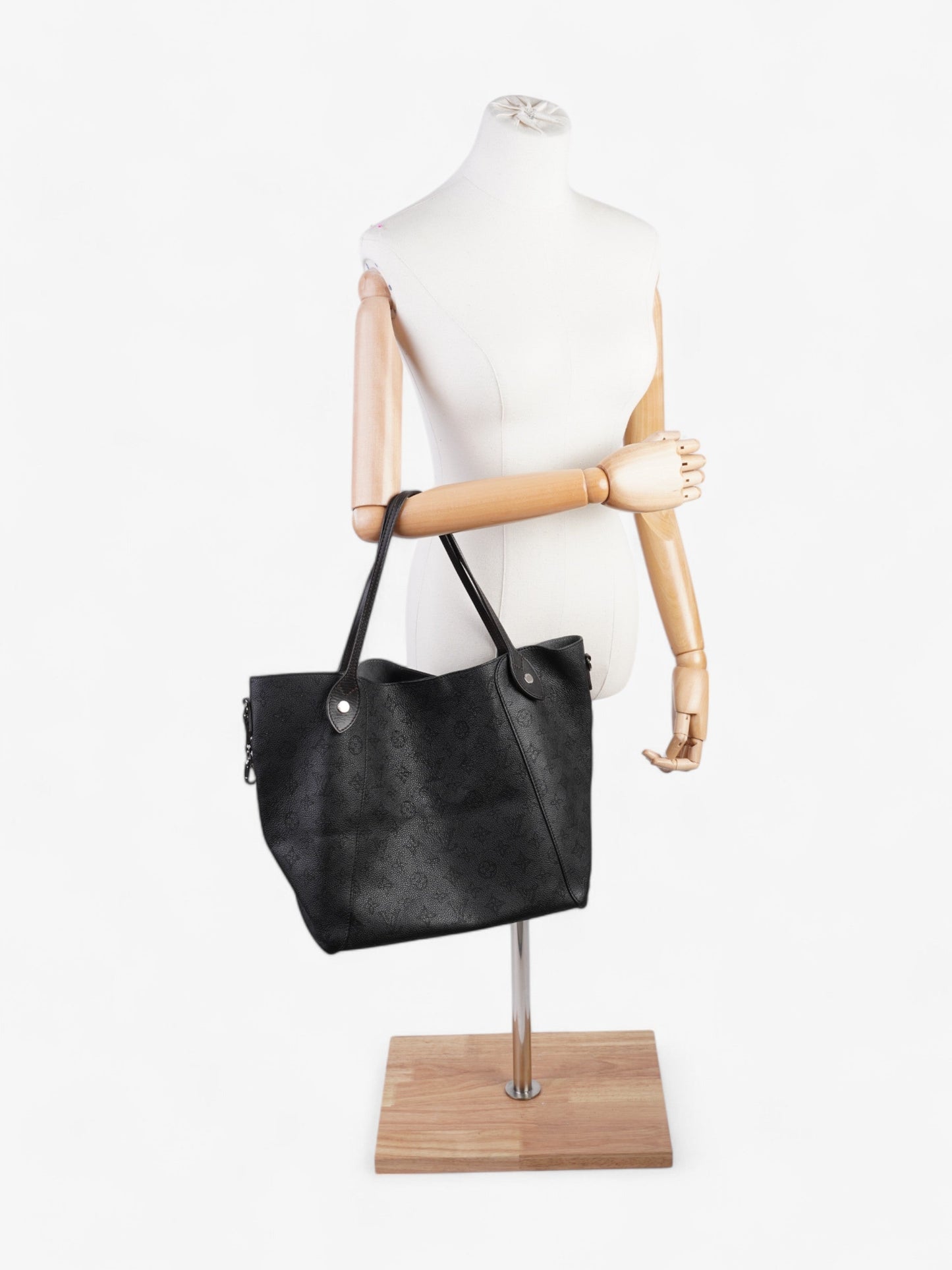 Louis Vuitton Hina Mahina MM Monogram Leather Calfskin Black Handbag
