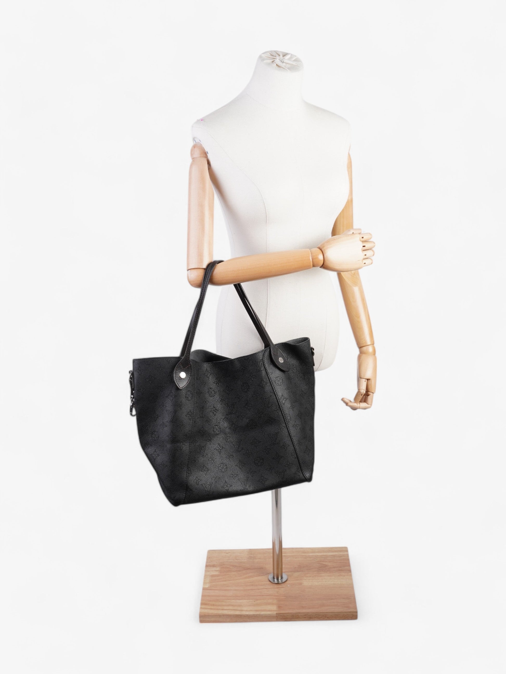 Louis Vuitton Hina Mahina MM Monogram Leather Calfskin Black Handbag