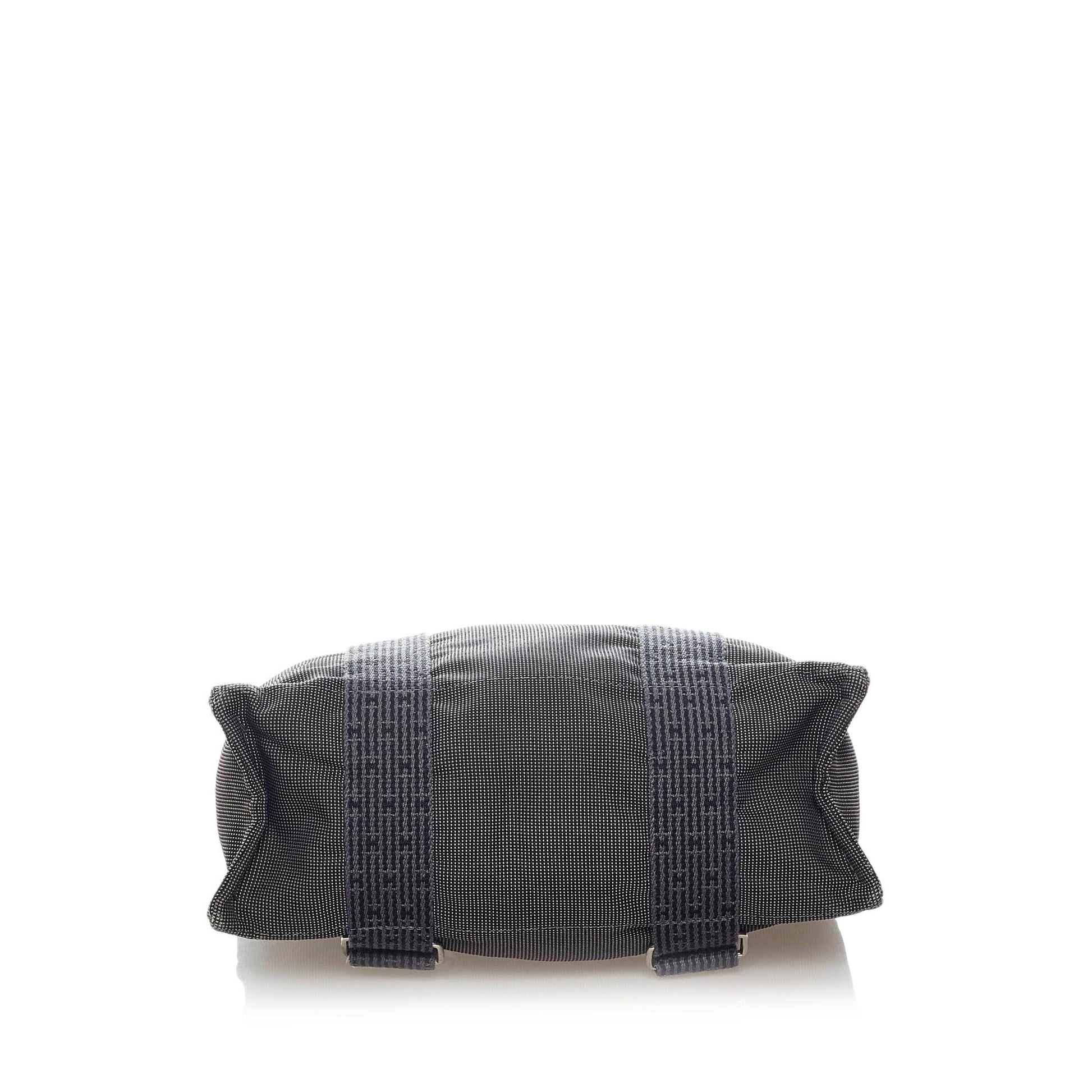 Hermes Luxury Herline Backpack Mm (Shg ) Handbag Canvas