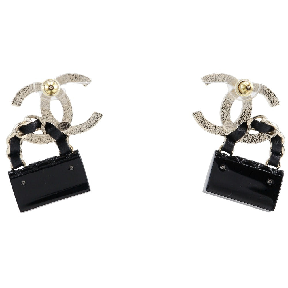 Chanel Pierce Plastic Cruise collection Matelasse motif Silver Jewelry