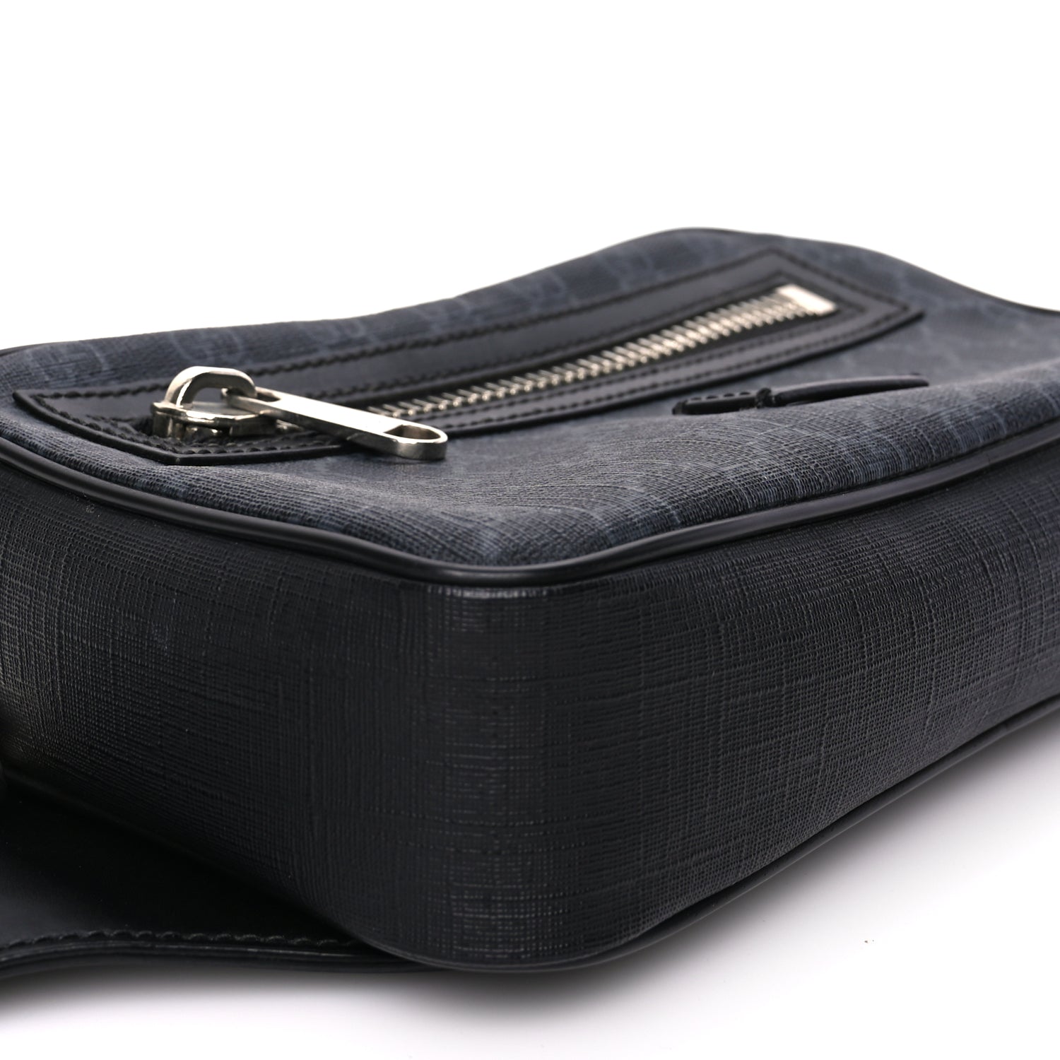 Gucci Soft GG Supreme Monogram Web Belt Bag Black Grey