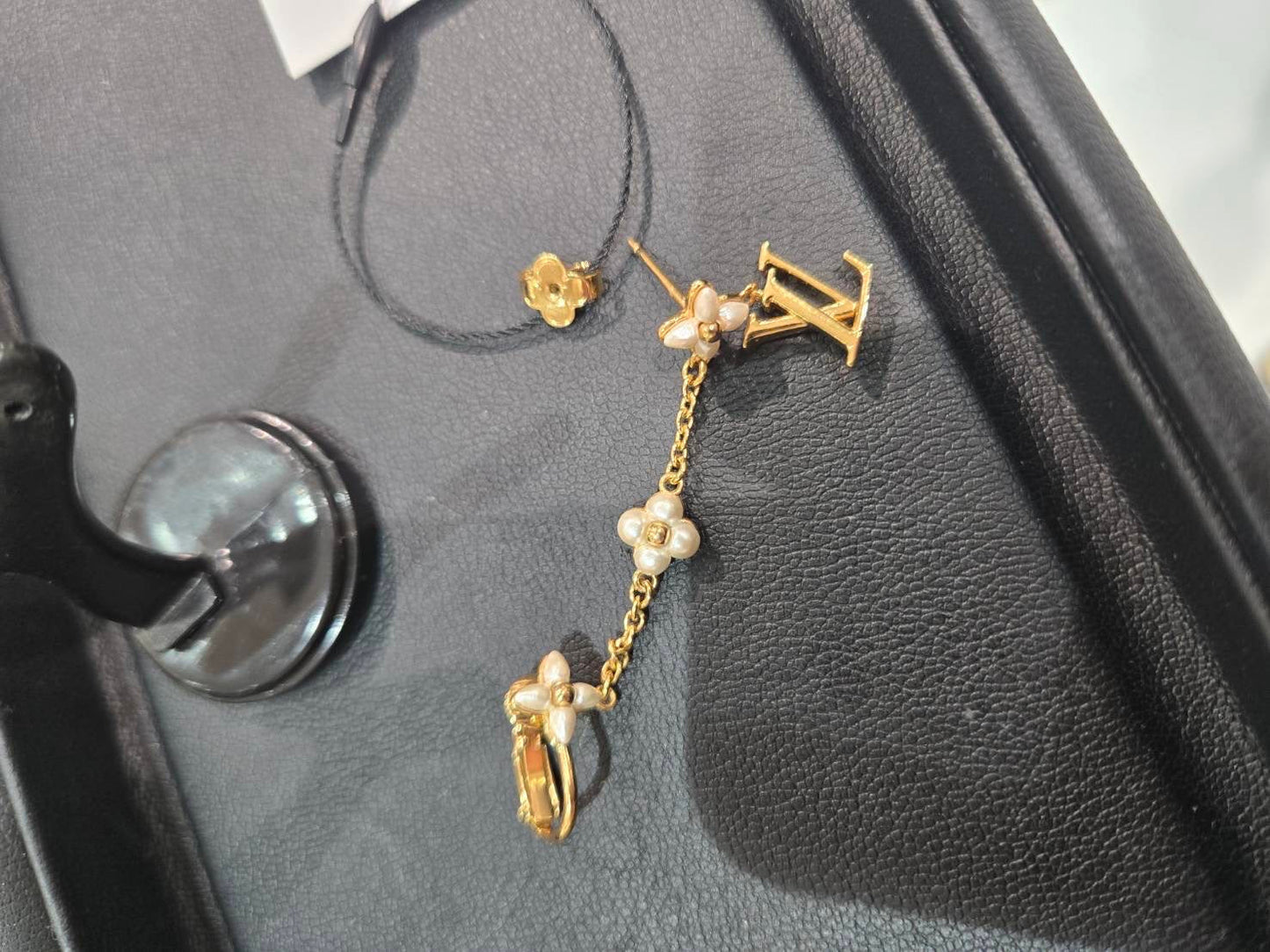 Louis Vuitton Earing Fashion Accessory