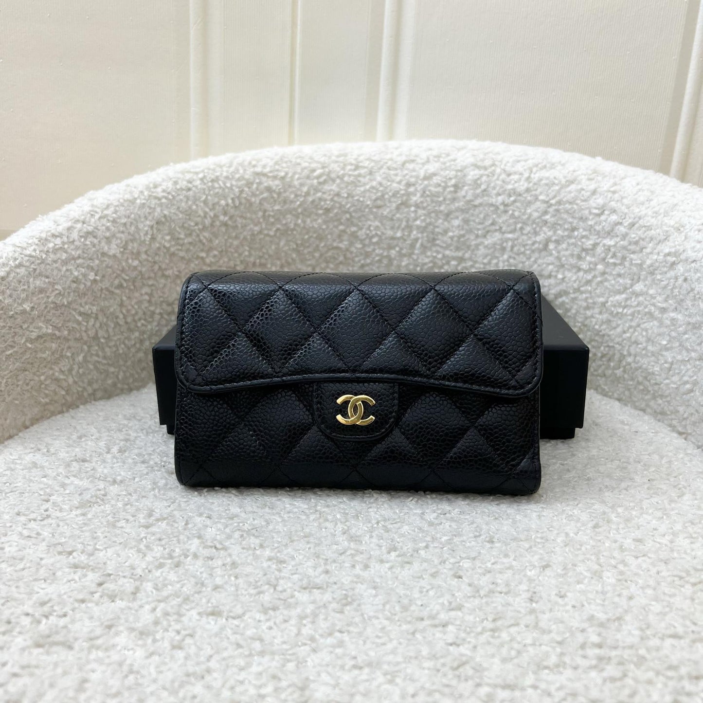 Chanel Classic Medium Trifold Wallet in Black Caviar and Lghw ( ) Handbag