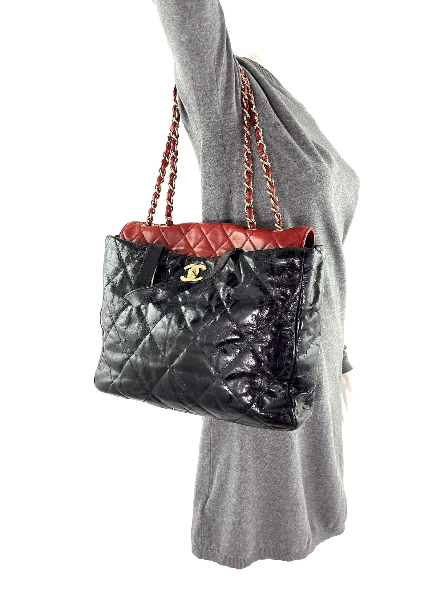 CHANEL Black Portobello Quilted Tote