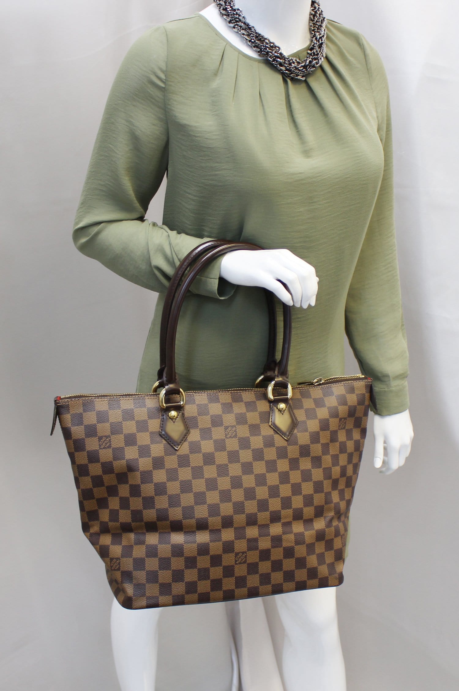 Louis Damier Ebene Saleya Mm Shoulder Bag