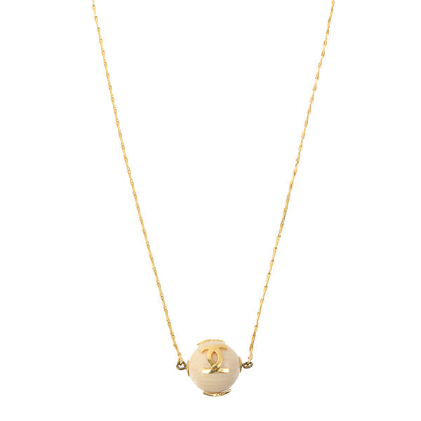 Chanel Marble Ball Cc Mark Plate Necklace Cream