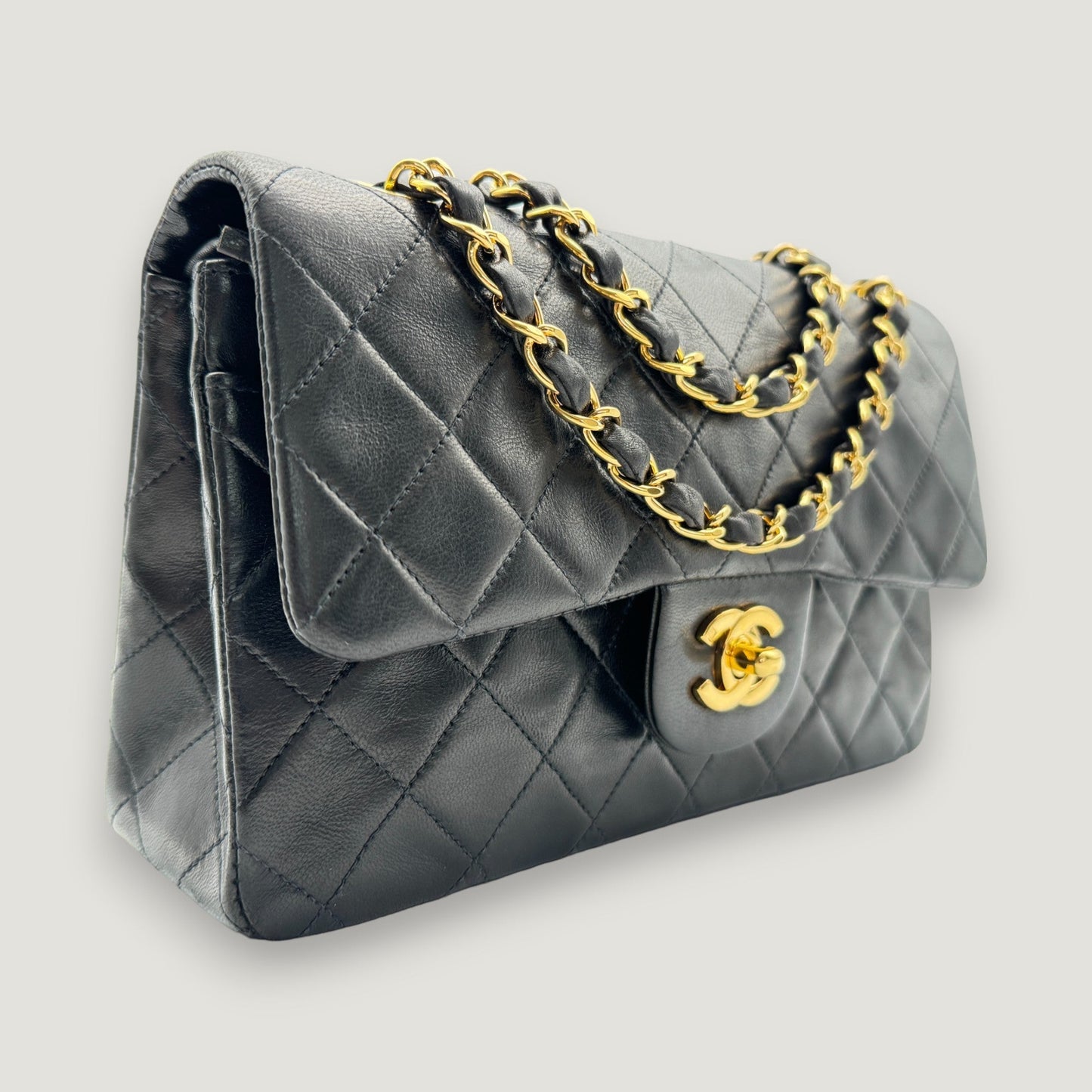 CHANEL CLASSIC SMALL BAG