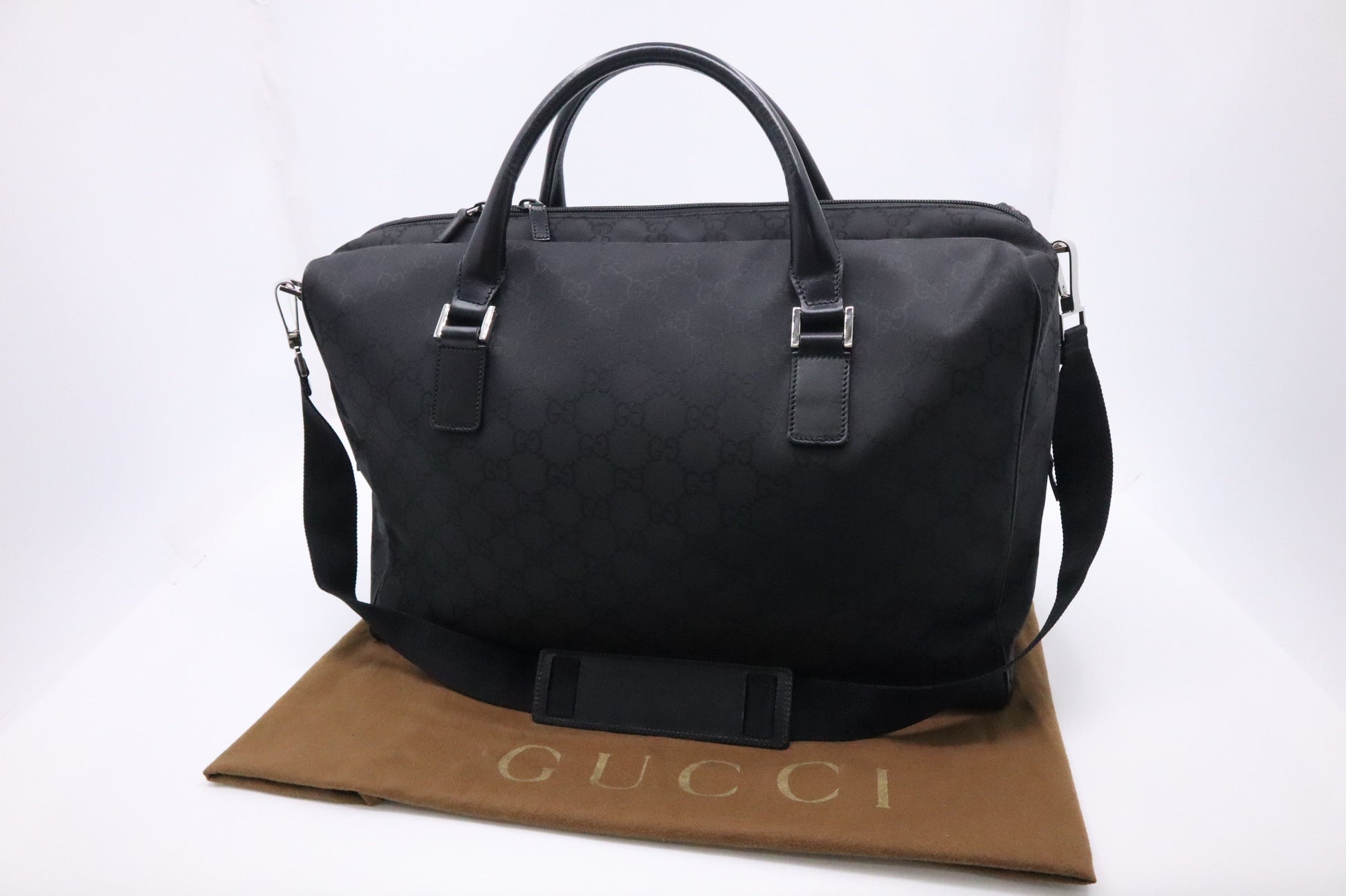 Gucci Duffle GG Canvas Black Travel Bag