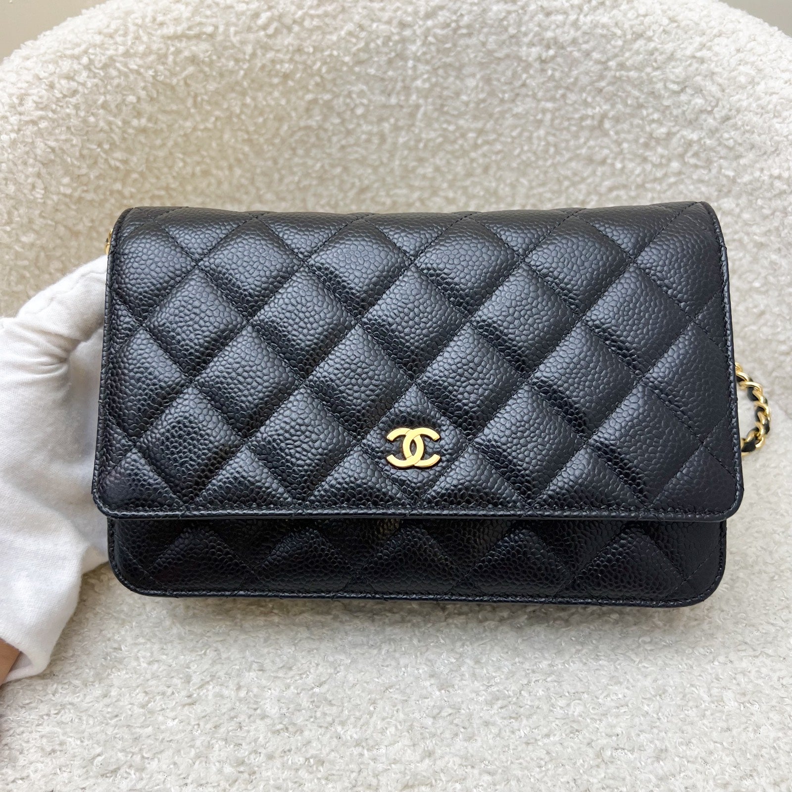 Chanel Classic Wallet on Chain WOC in Black Caviar and Ghw Handbag