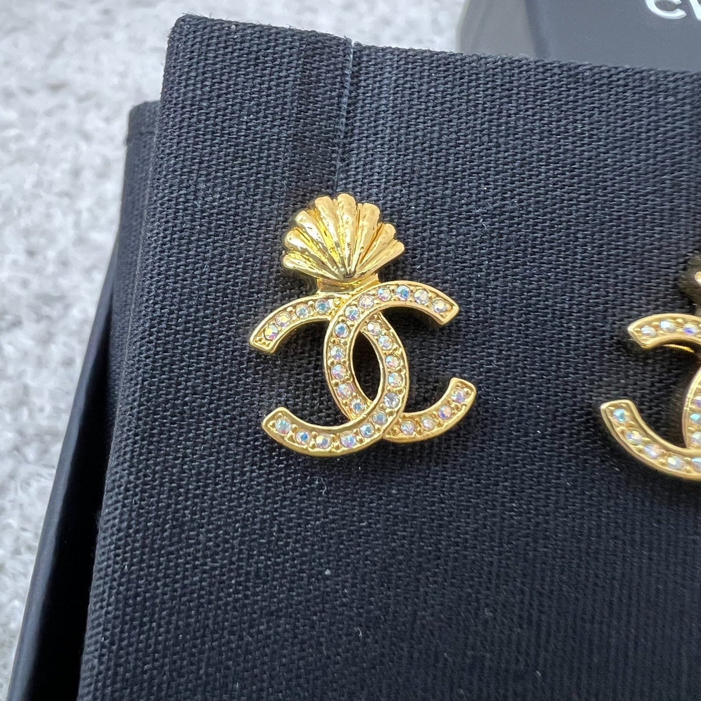 Chanel CC with Seashell Earrings with Crystals in Ghw