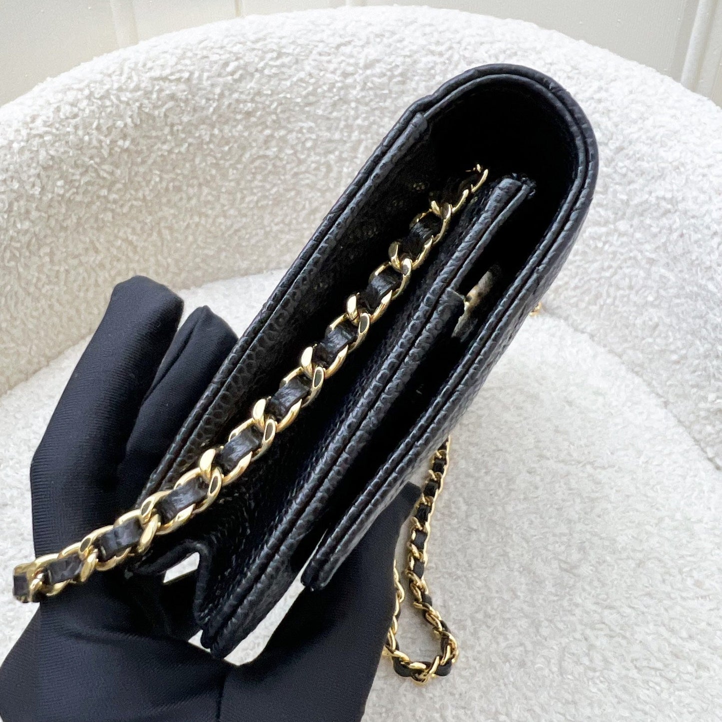 Chanel Classic Wallet On Chain WOC In Black Caviar And Ghw 2