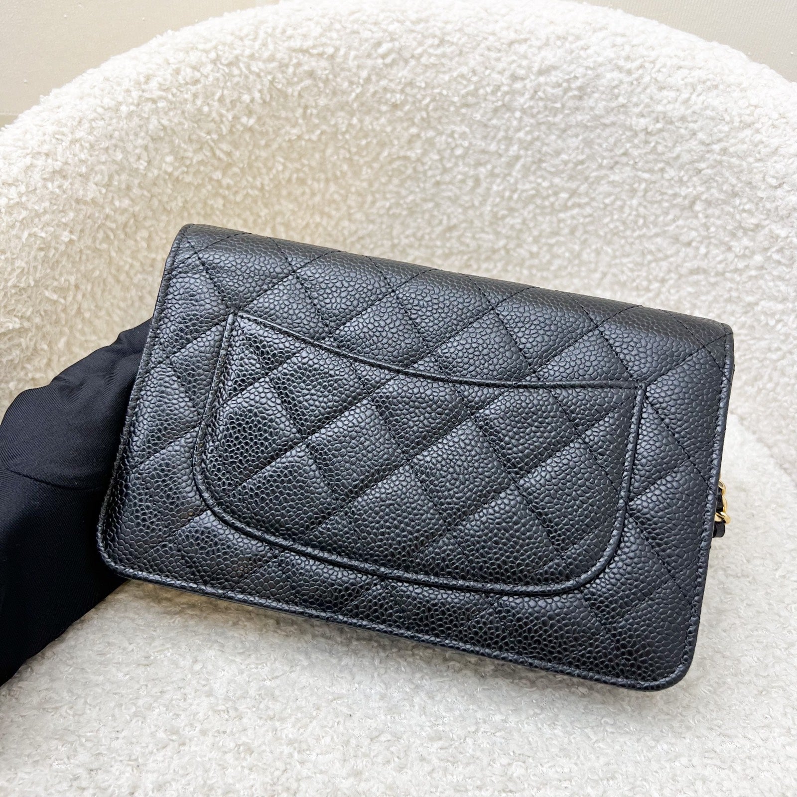 Chanel Classic Wallet on Chain WOC in Black Caviar and Ghw Handbag