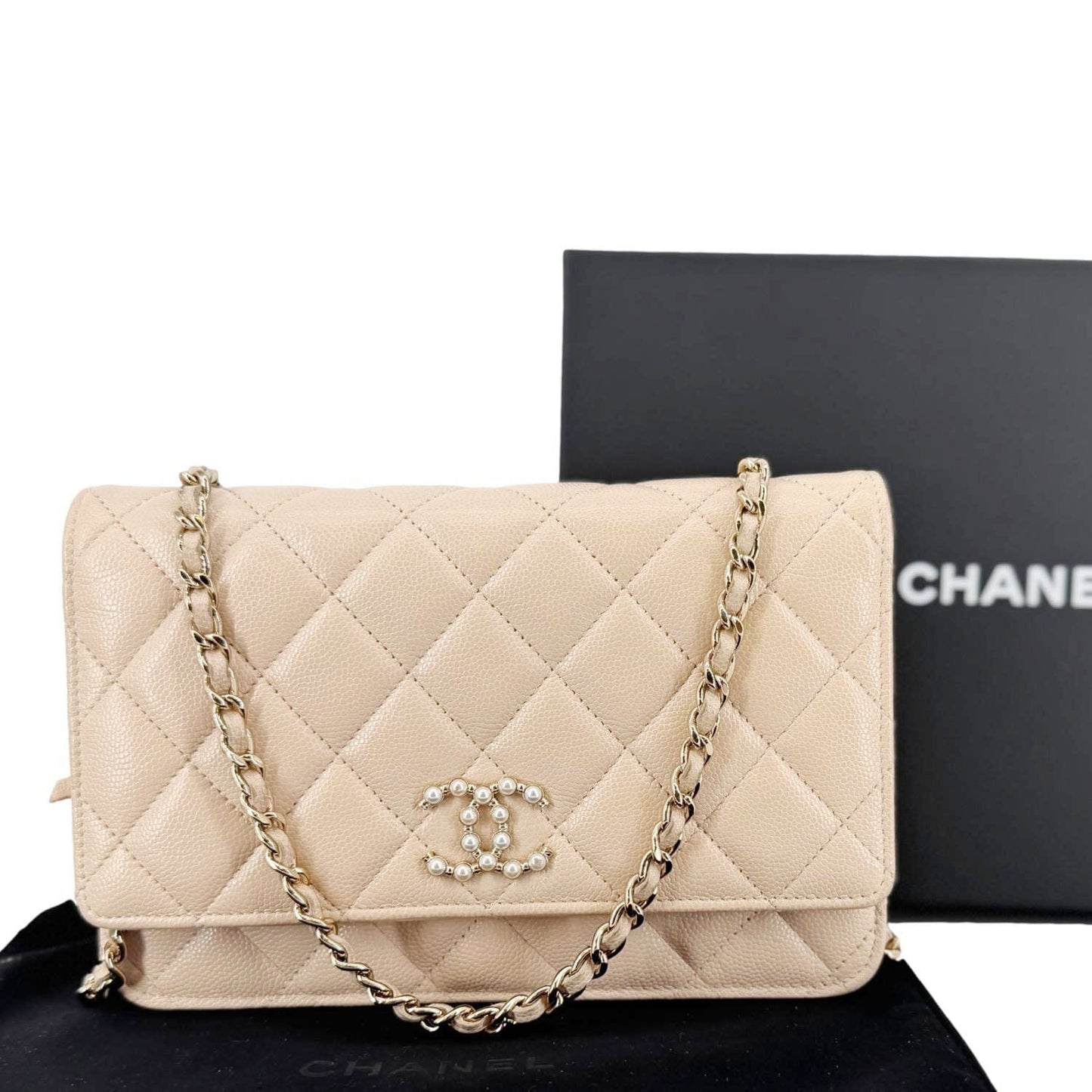 Chanel CC Pearl Caviar Quilted WOC Leather White Travel Bag