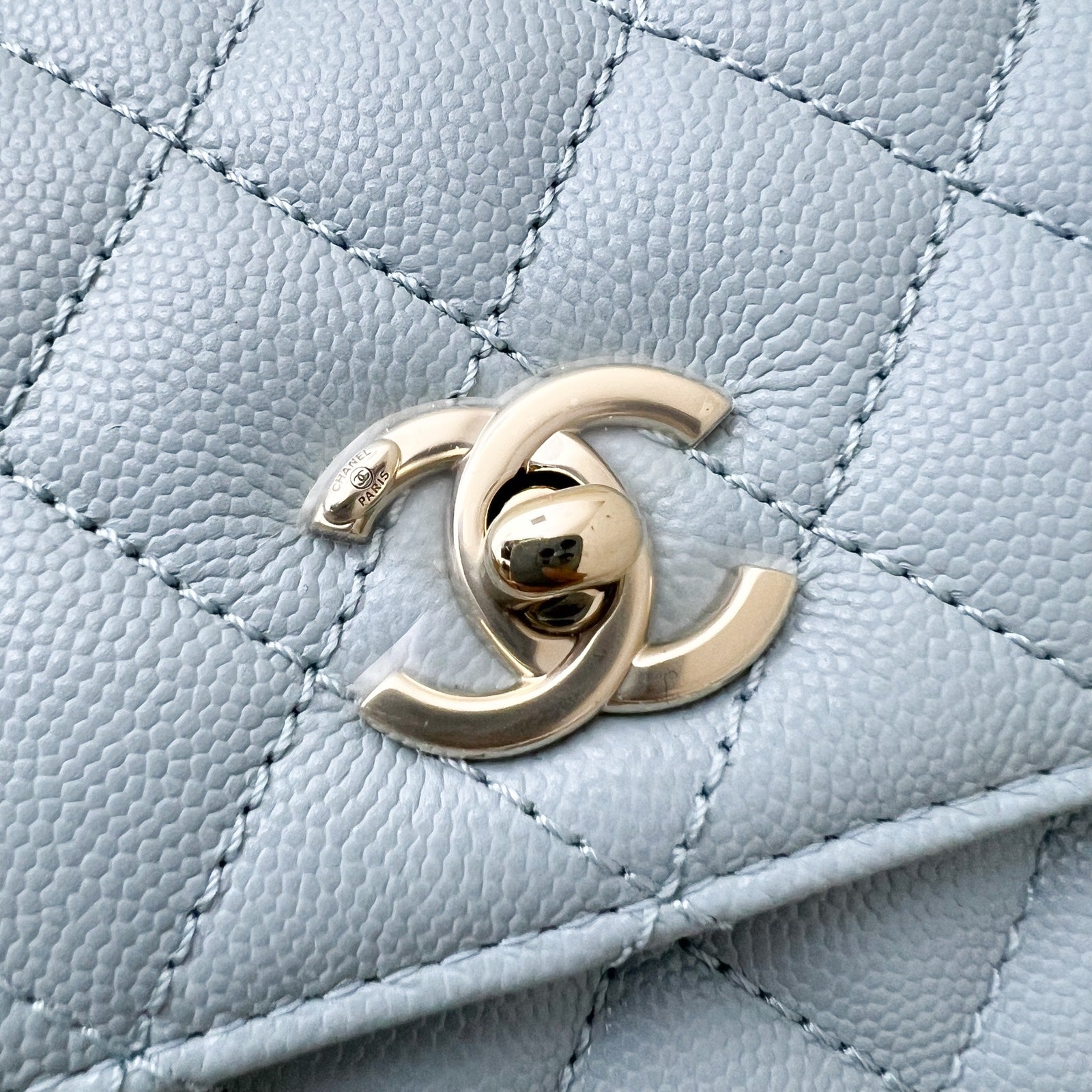Chanel Small (24Cm) Coco Handle In 22P Robin Egg Blue Caviar And Lghw ( ) Bag