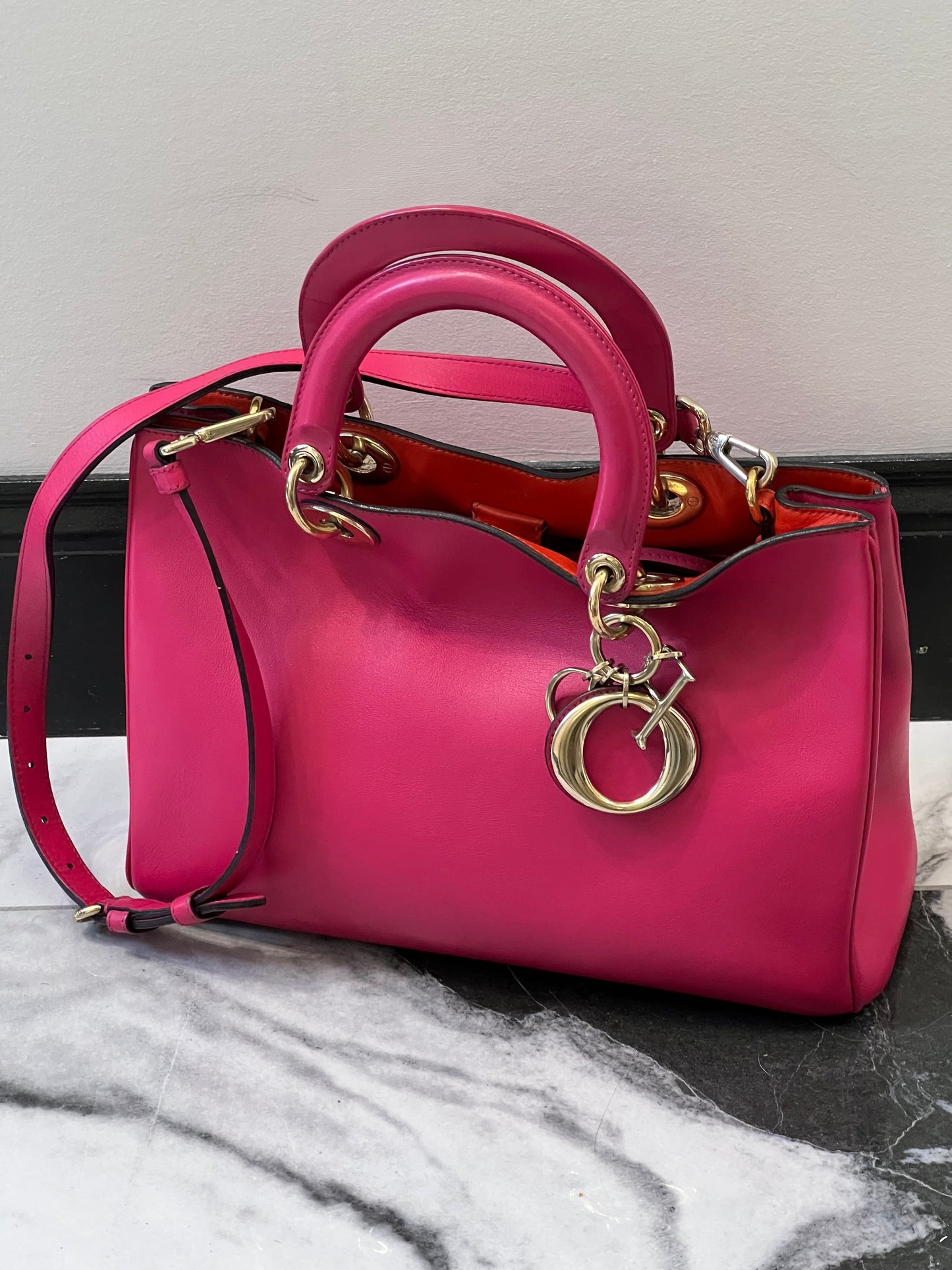 Dior Smooth Calfskin issimo Tote Fuchsia Handbag Large Tote Bag