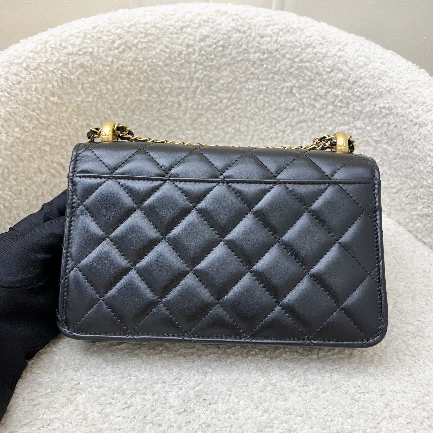 Chanel 24C Double Pearl Adjustable Chain Wallet on Chain WOC in Black Calfskin and AGHW (Model: AP2289)