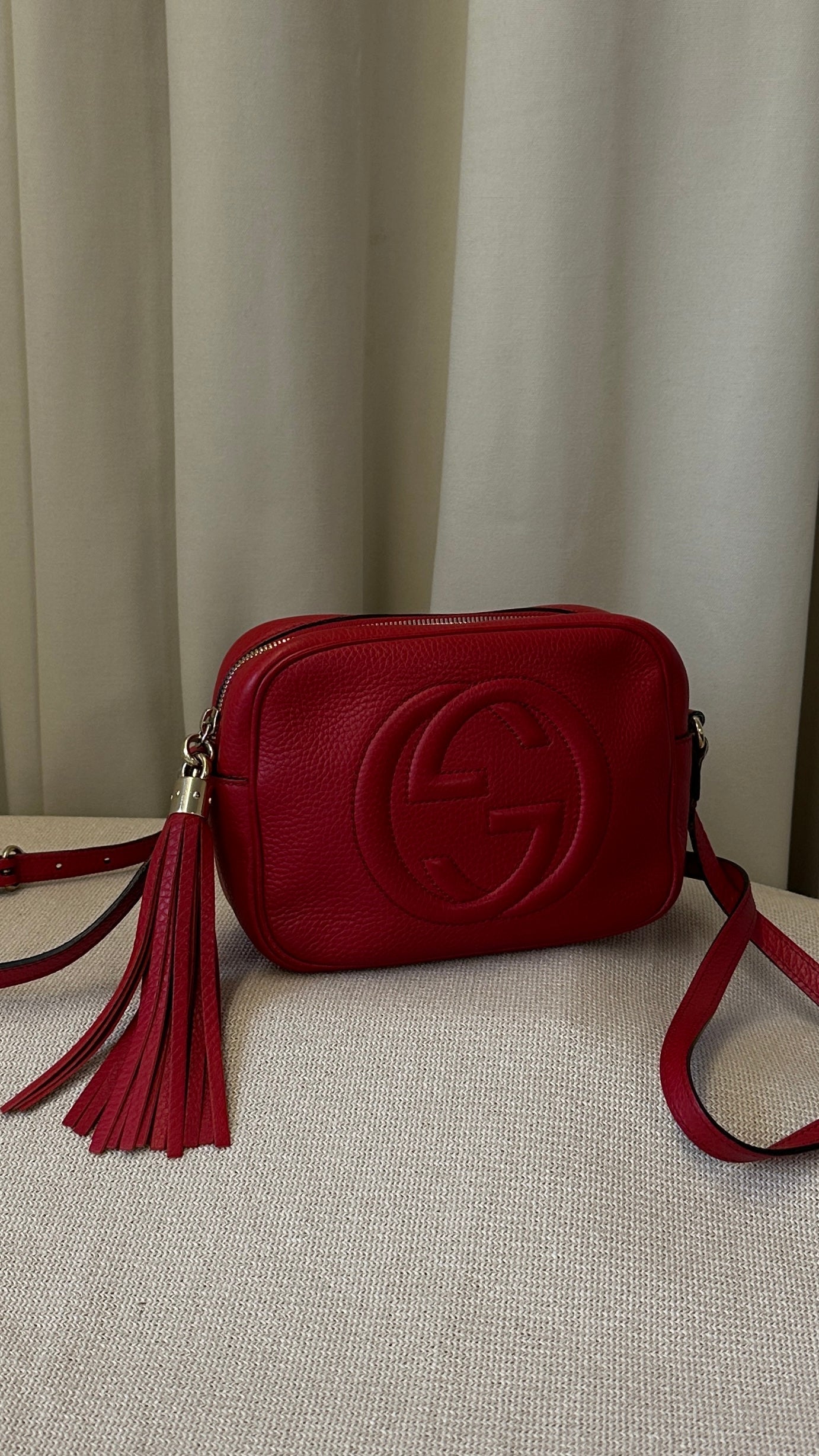 GUCCI Soho Tassel Disco Bag Red
