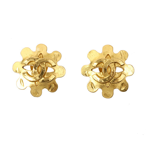 Chanel Flower Motif Cutout Cc Mark Earrings