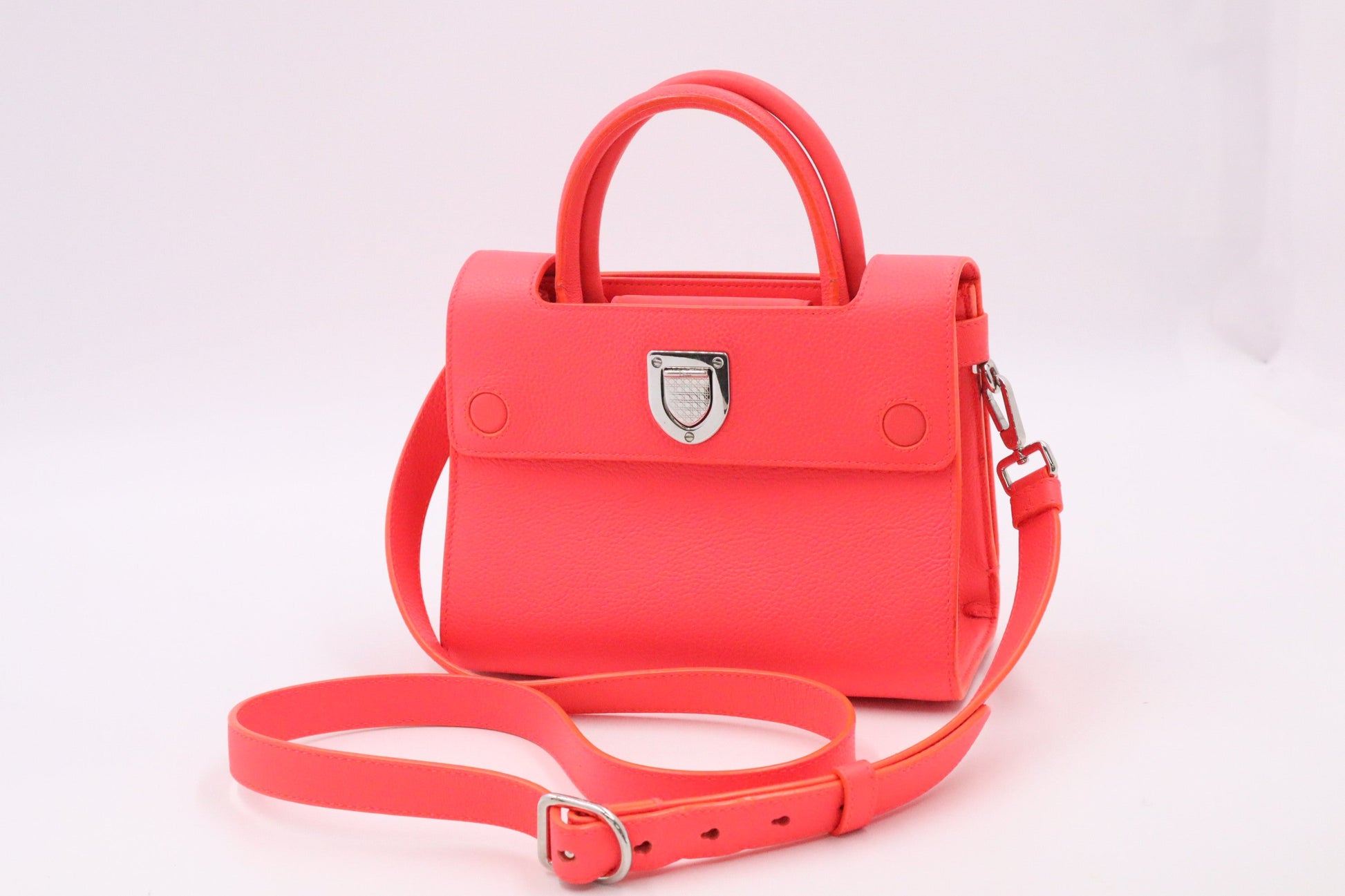 Dior ever Way Bag In Neon Leather Pink Travel Bag
