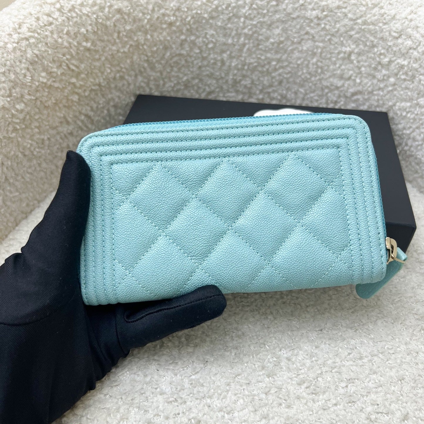 Chanel Boy Medium Mid Length Zippy Wallet In Tiffany Blue Caviar And Aghw (model: A80566)