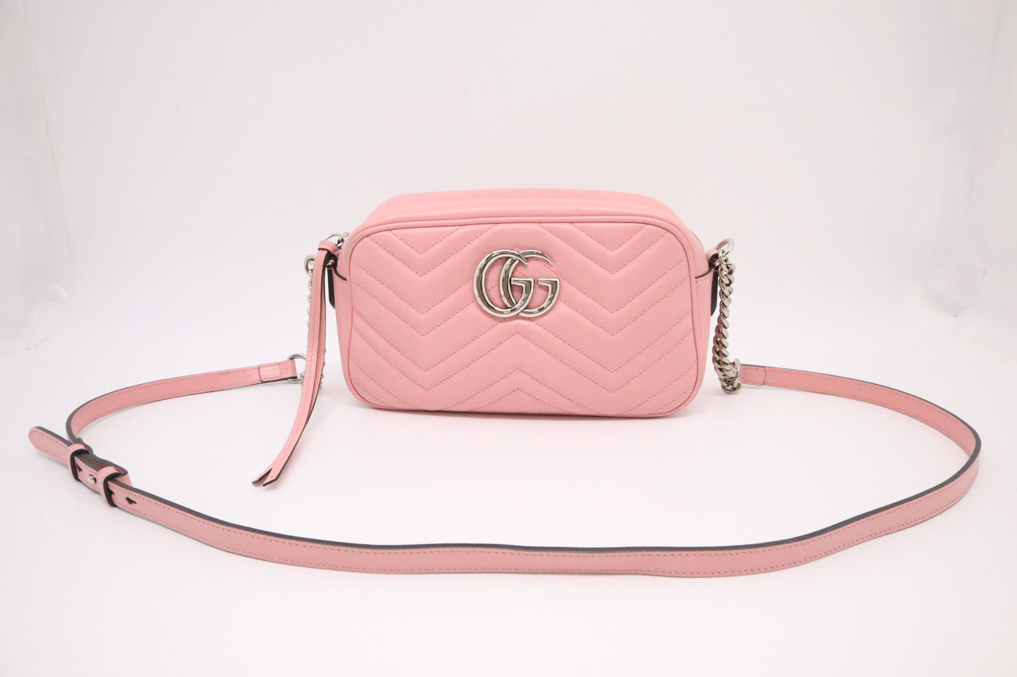 Gucci Marmont Shoulder Bag In Leather Pink