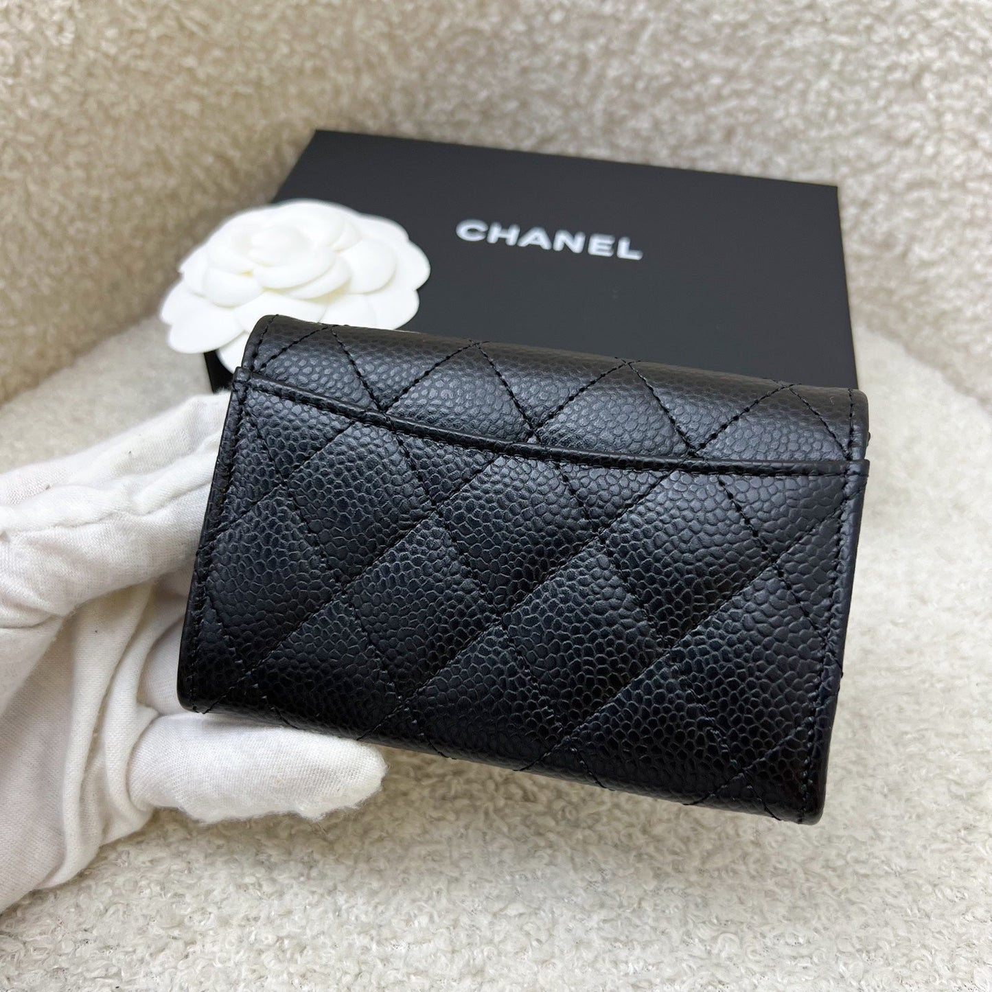 Chanel Classic Snap Card Holder in Black Caviar and Ghw Handbag