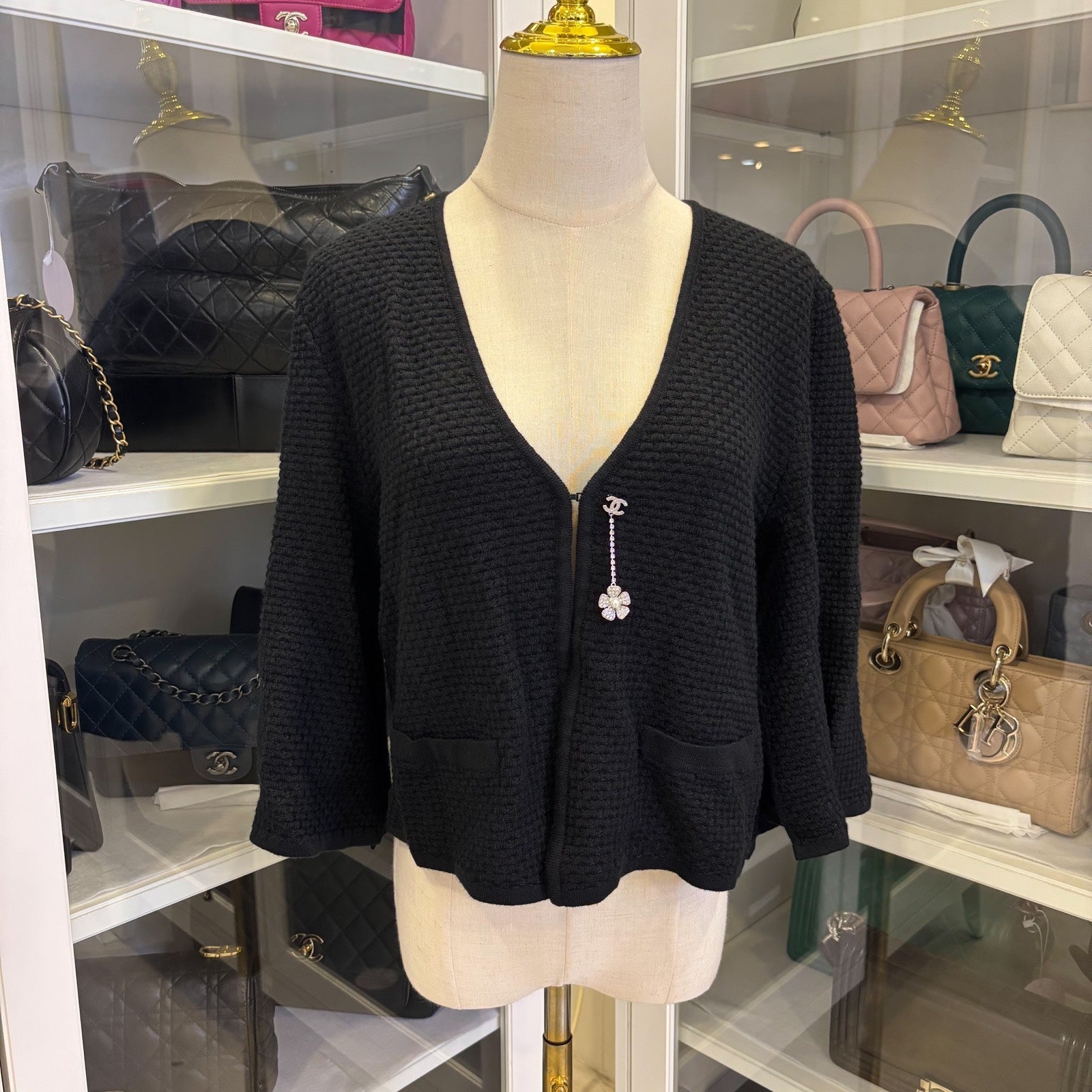 Chanel 25P Cape Cardigan In Black Viscose And Cashmere Sz 36 Bag