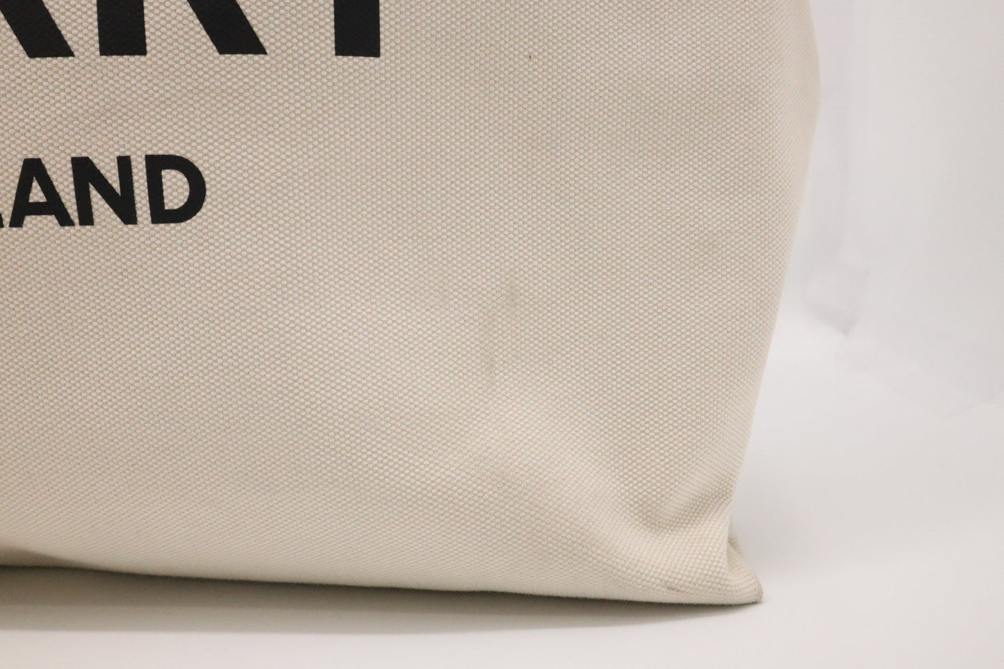 Burberry Tote In Canvas White Large Tote Bag