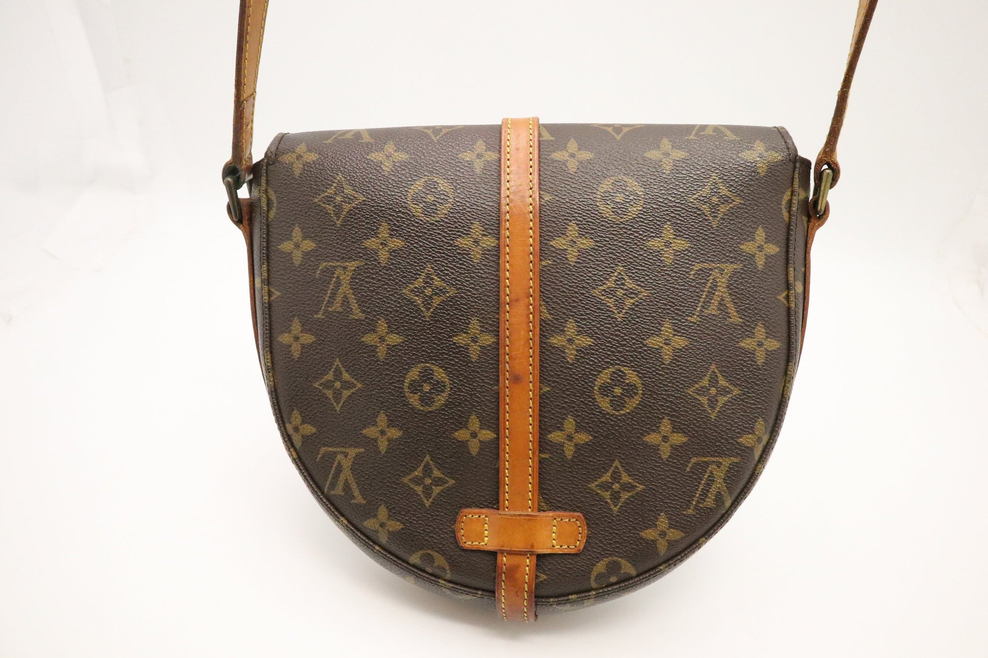 Louis Vuitton Chantilly MM Monogram Canvas Handbag
