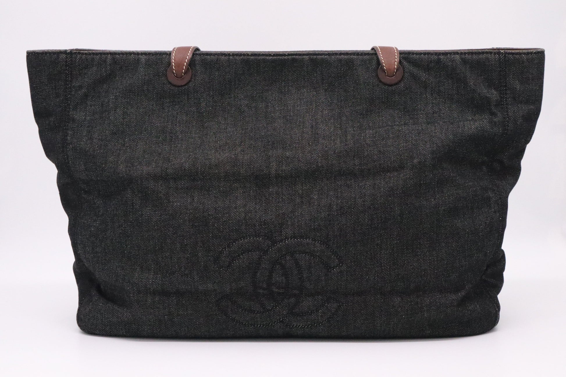 Chanel CC Denim Tote Bag In Denim