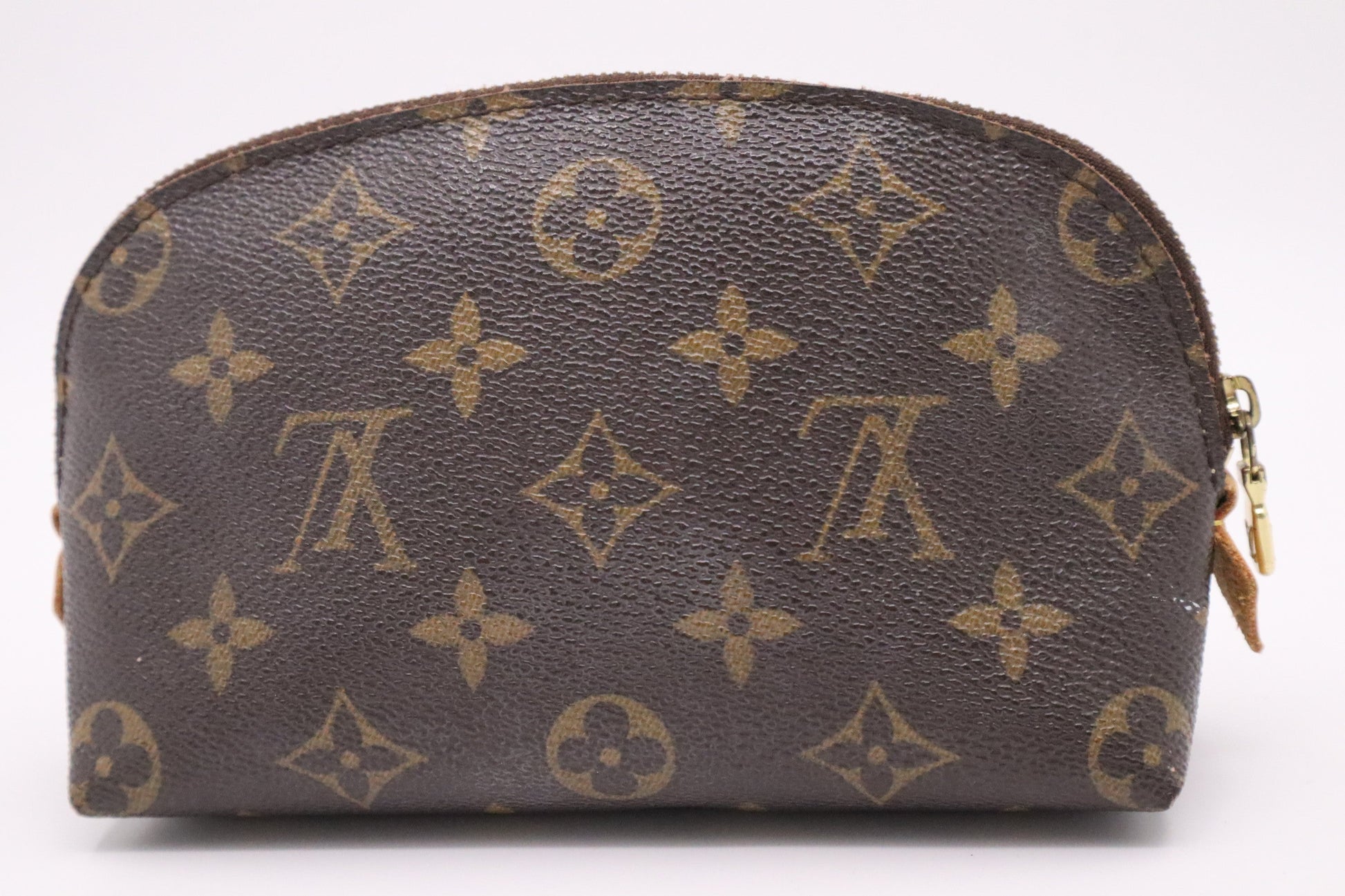 Louis Vuitton Pochette Cosmetics PM Monogram Canvas Clutch Bag Canvas 2