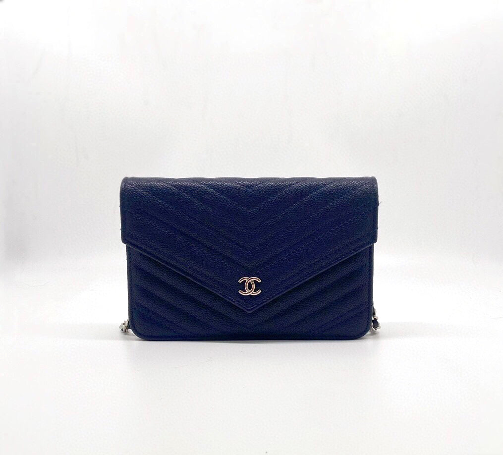 Chanel Chevron on Navy Caviar Hardware Silver Leather Wallet Case