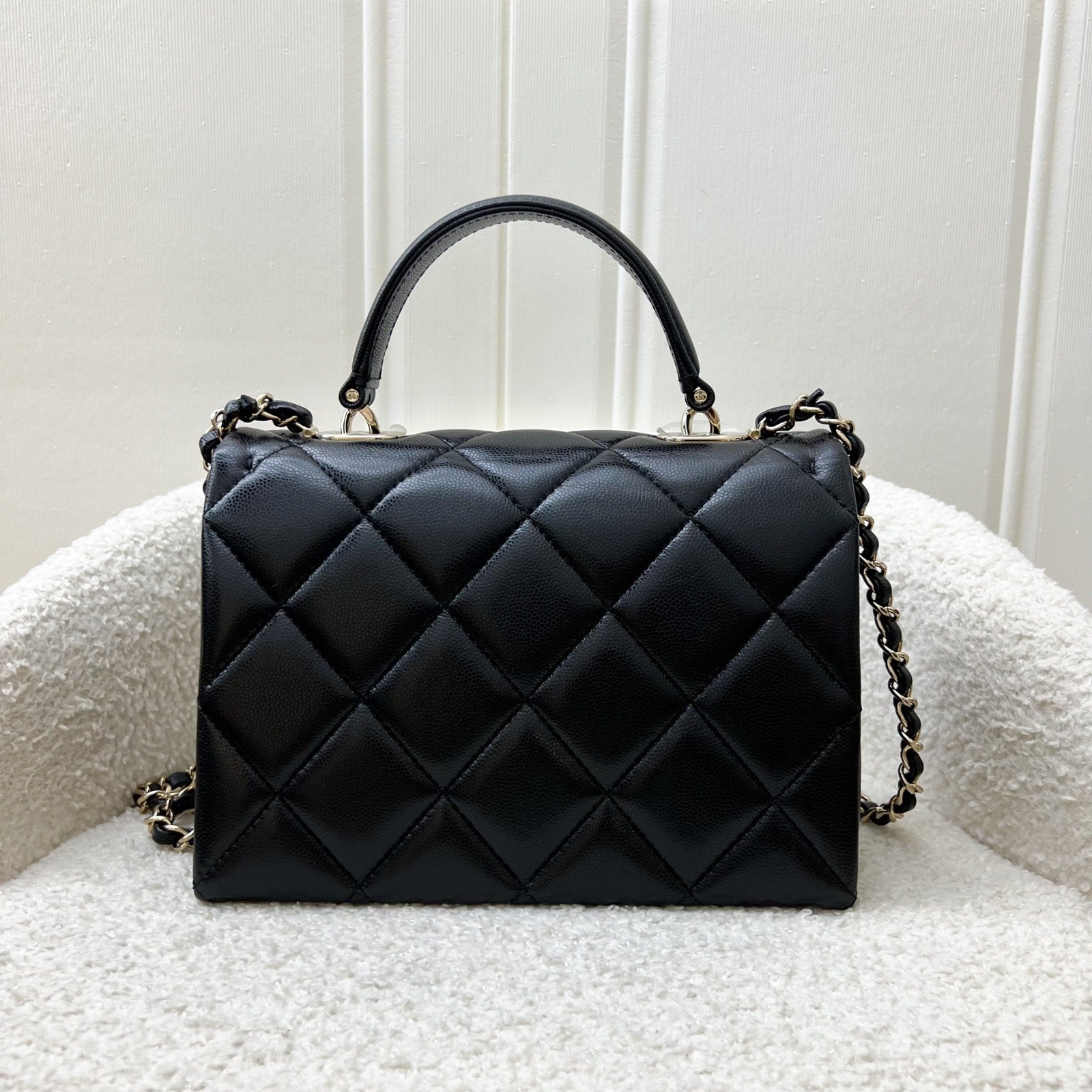 Chanel 24P My Retrofit Small Kelly Flap Bag in Black Caviar and Lghw ( )