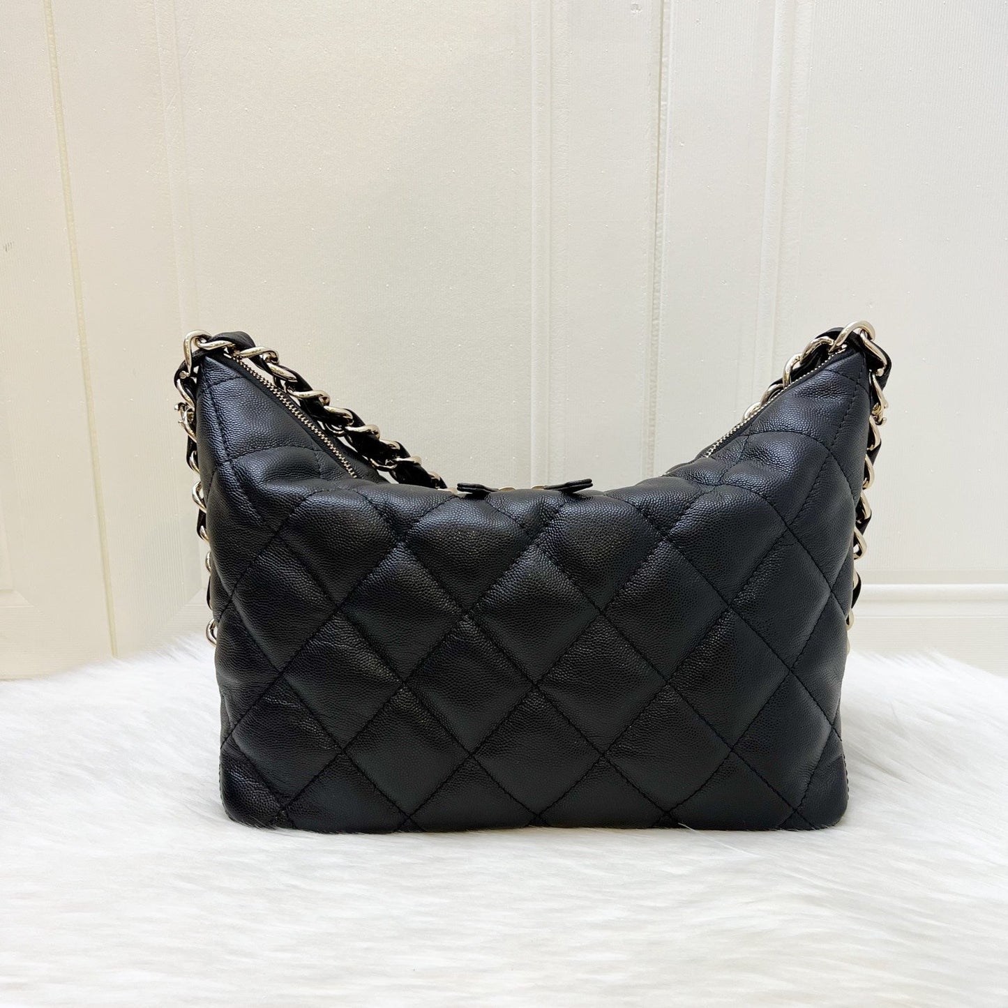Chanel 24P Large Hobo Bag in Black Caviar and Lghw ( )