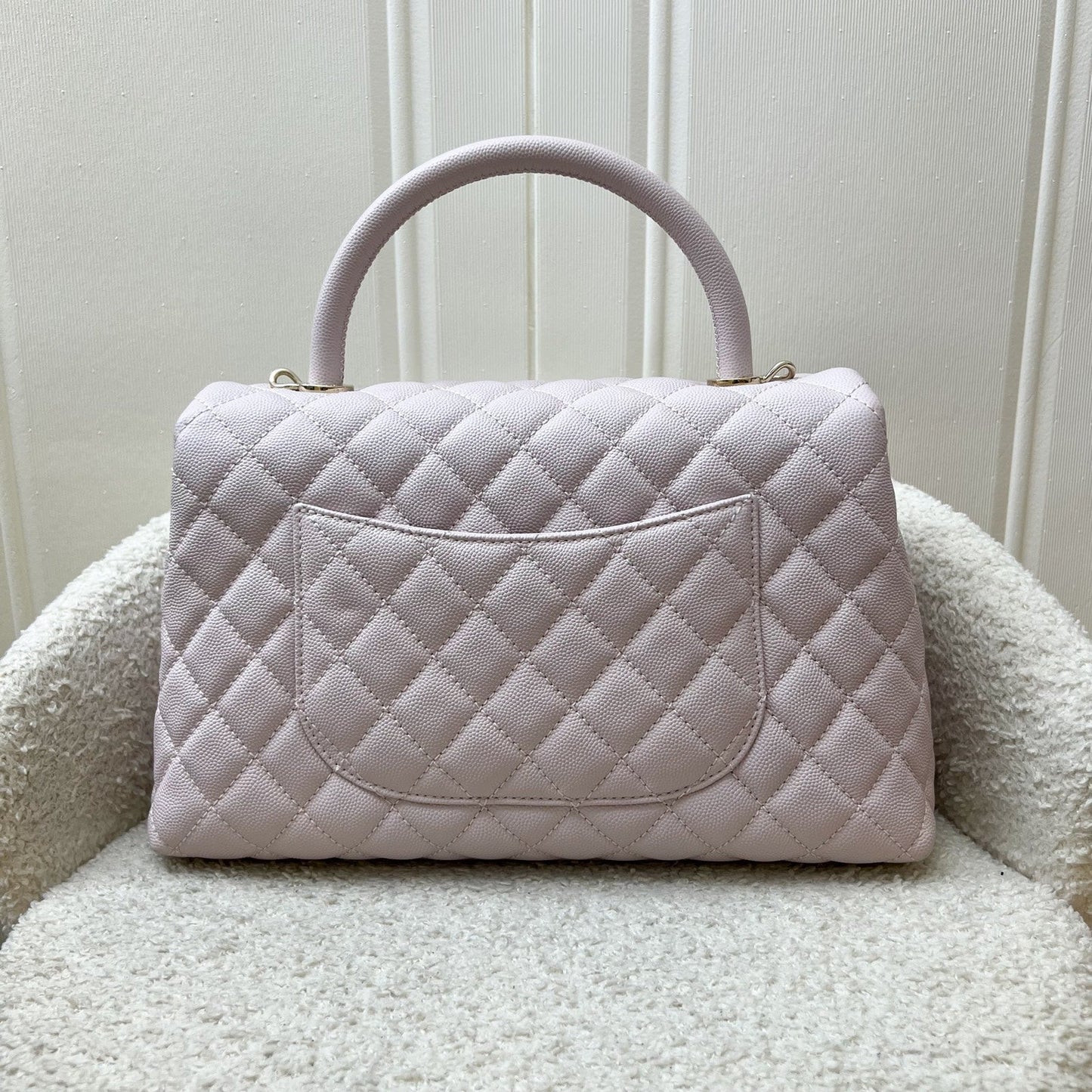 Chanel Medium 29CM Coco Handle in 20A Lilac Caviar and Lghw Handbag