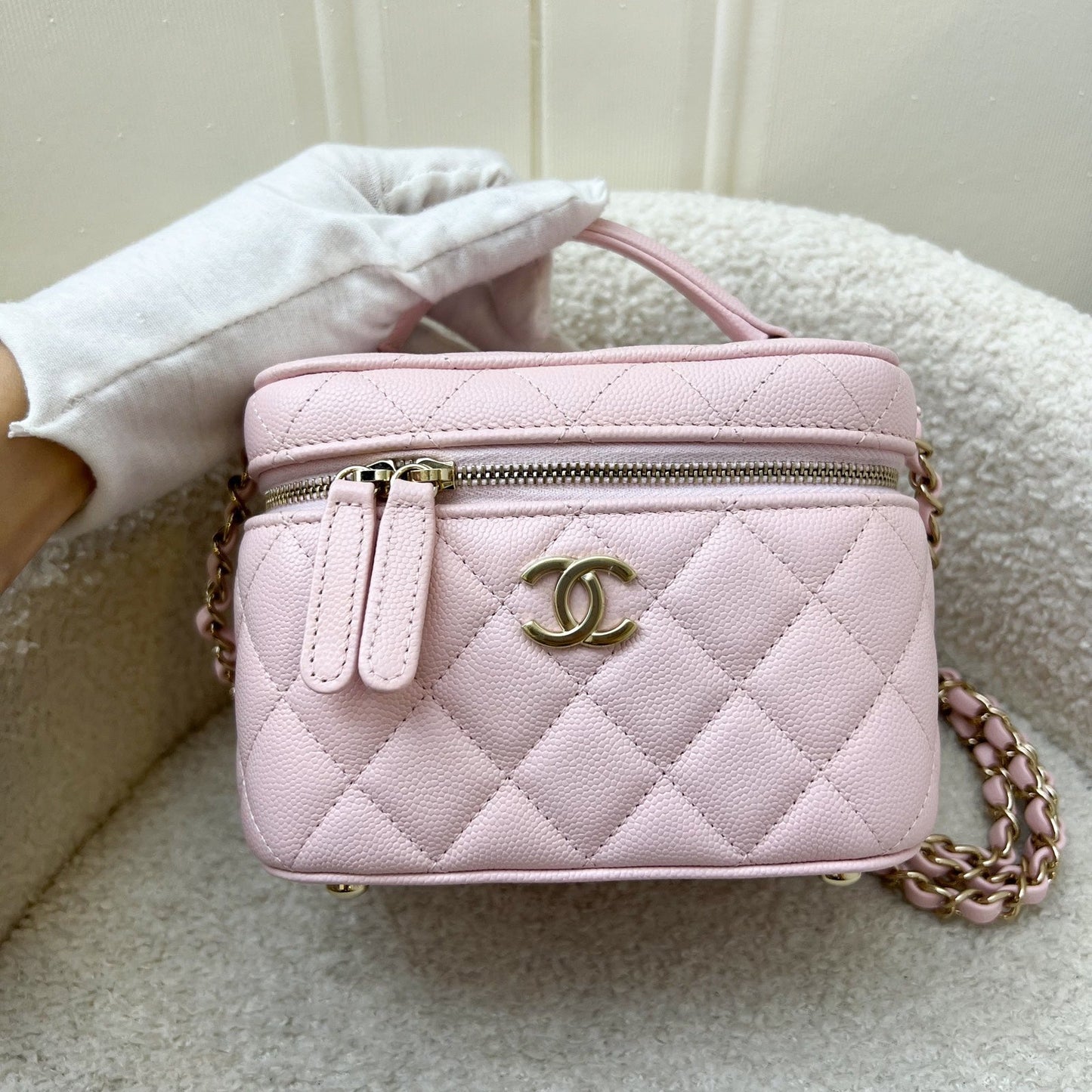 Chanel 22S Top Handle Vanity Case With Chain In Pink Caviar Lghw ( ) Bag