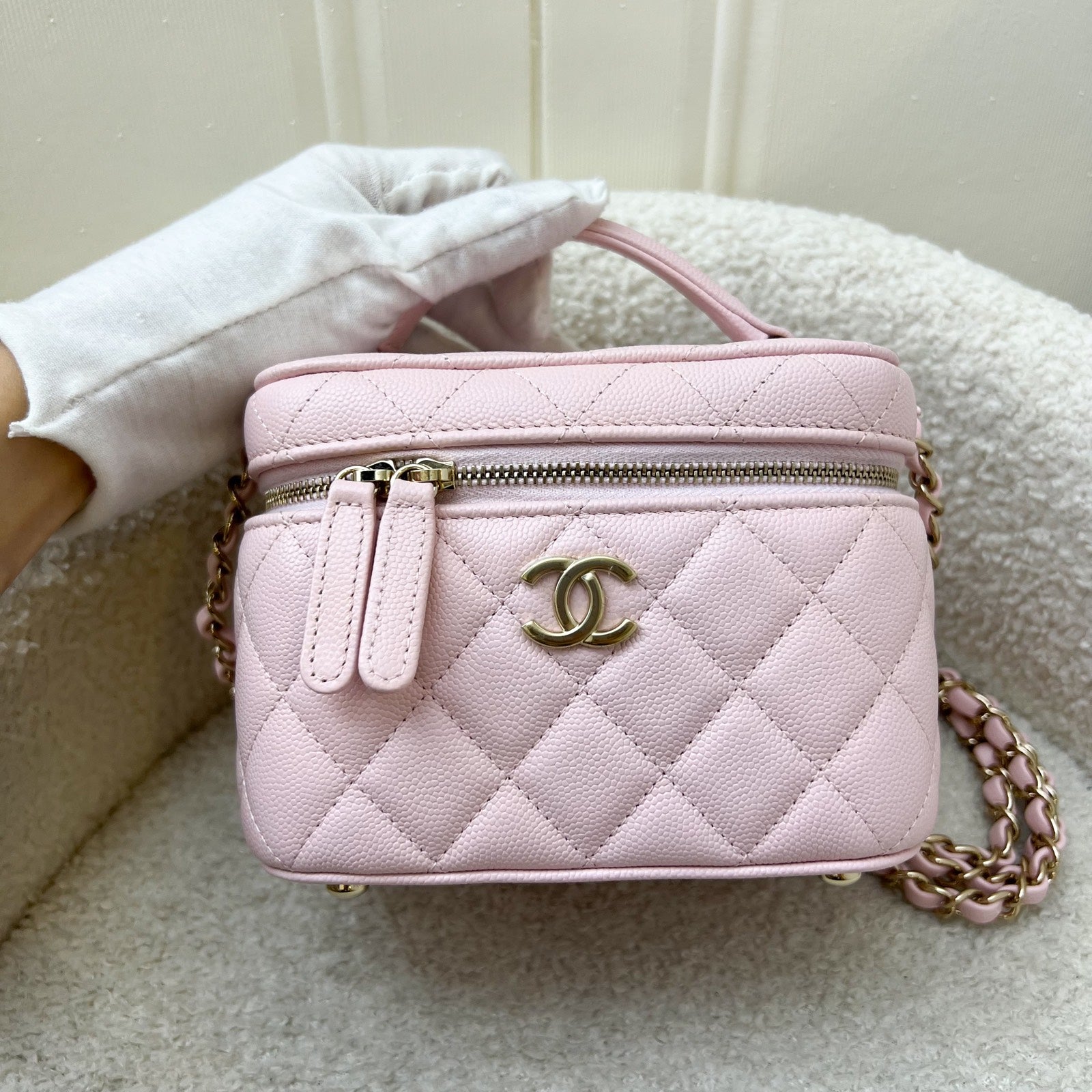Chanel 22S Top Handle Vanity Case with Chain in Pink Caviar Lghw ( ) Handbag