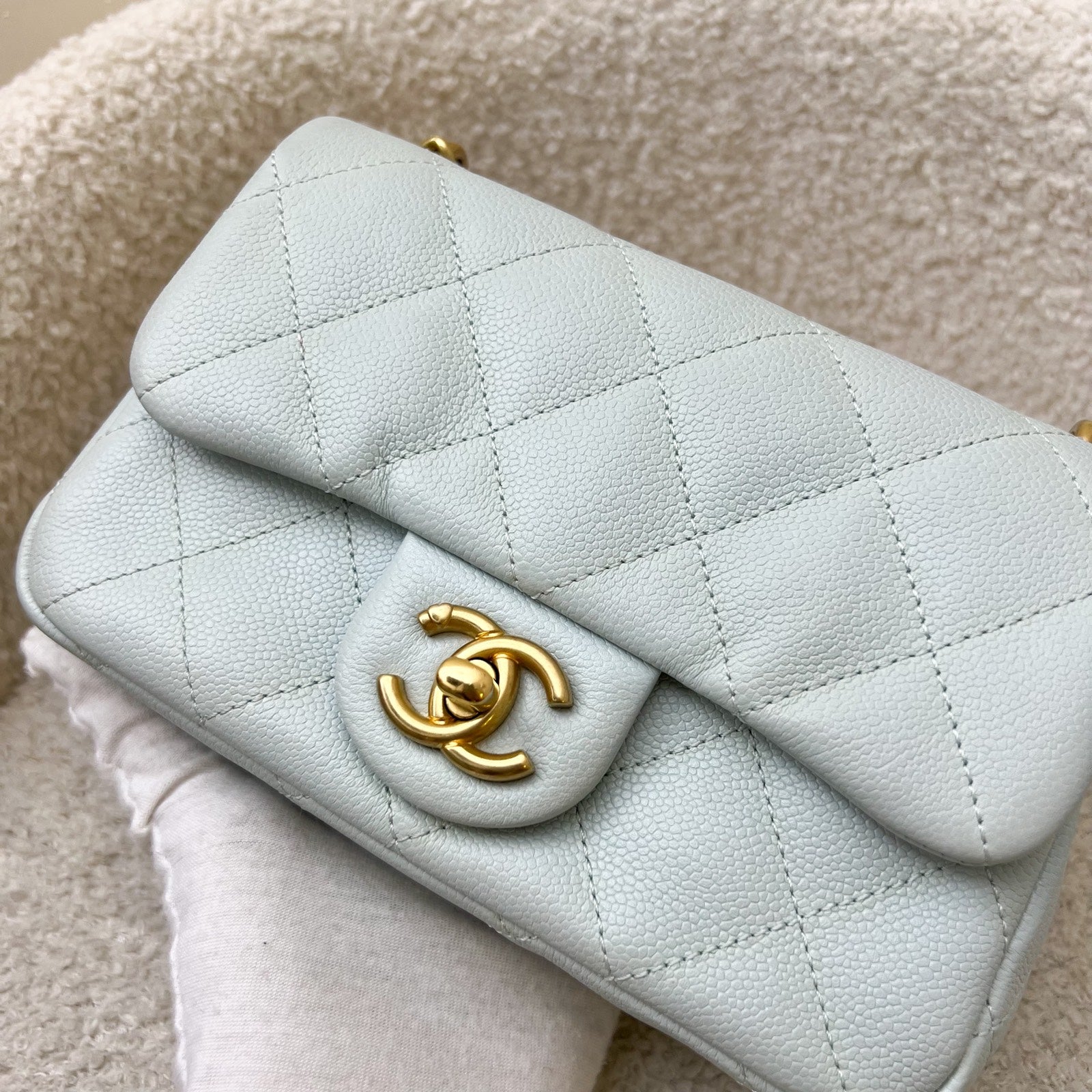 Chanel 24P Heart Adjustable Chain Small Mini 19Cm Flap Bag In Bluish Grey Caviar And Aghw
