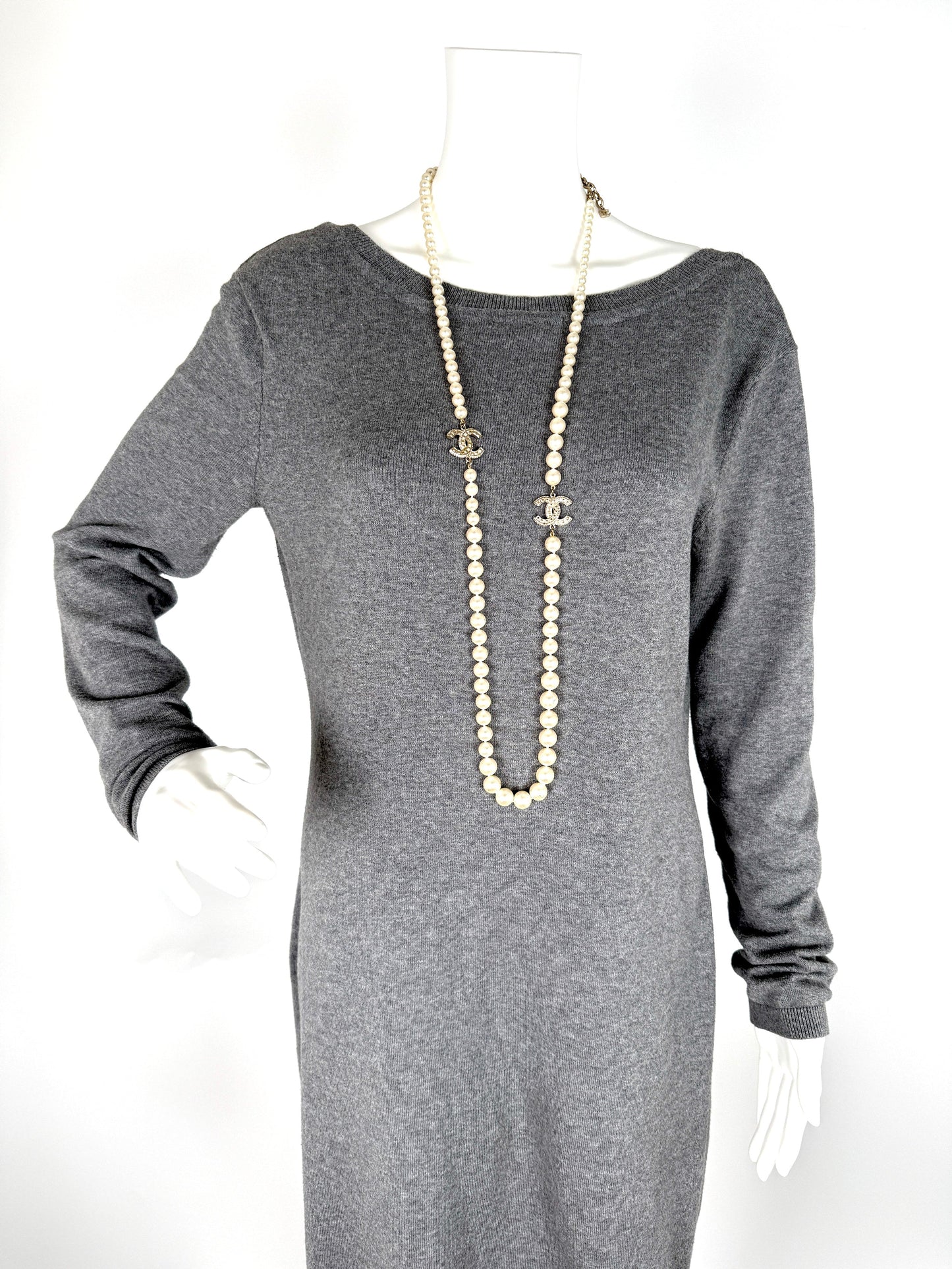 Chanel Faux Pearl Graduated Long Cc Strass Station Necklace