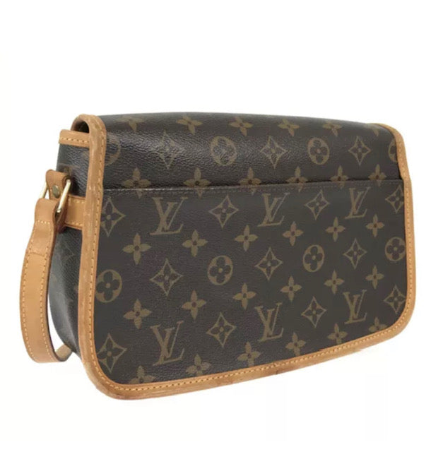 Louis Vuitton SOLOGNE Monogram Crossbody Bag